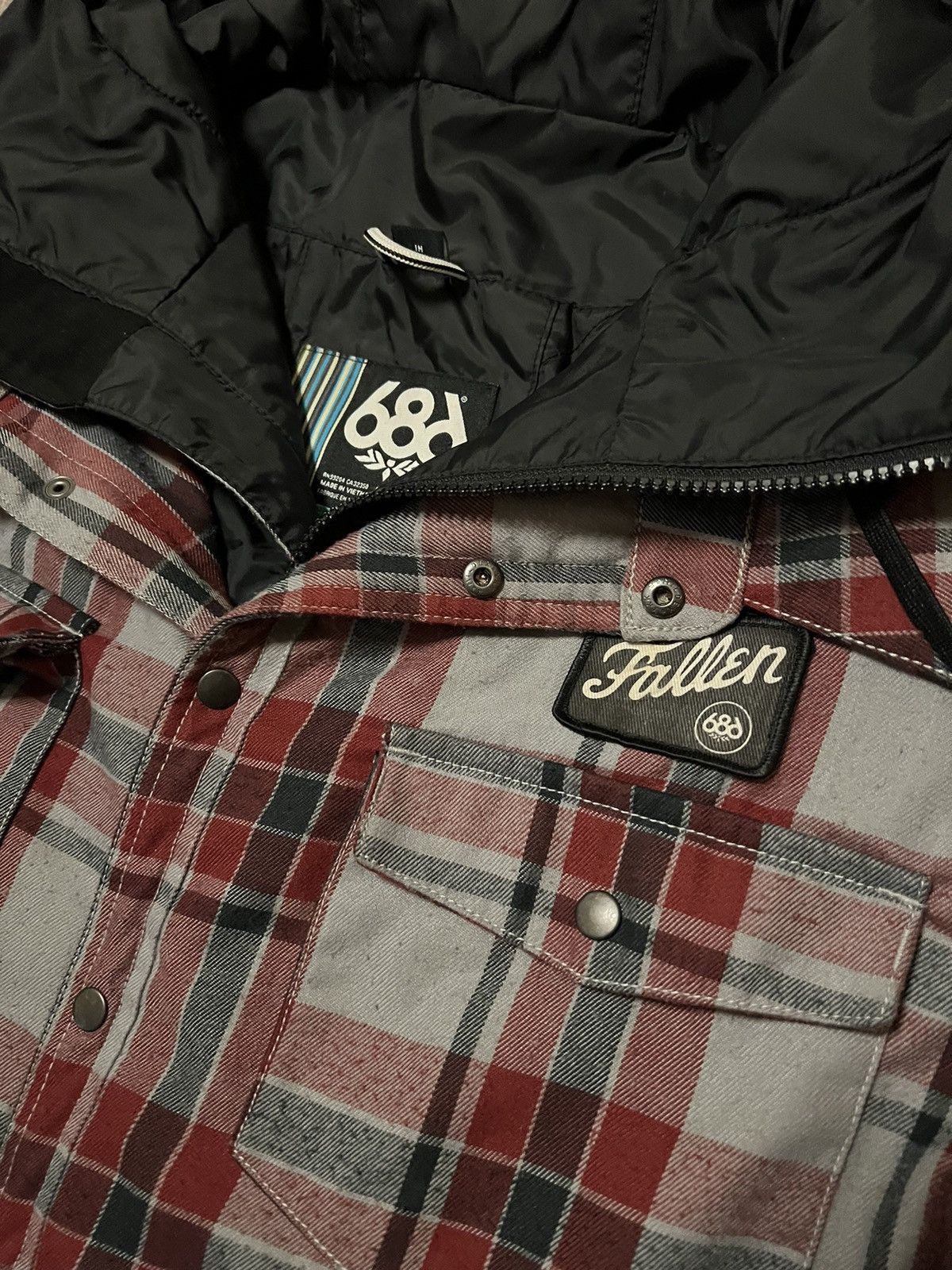 686 × Fallen 686 Fallen Michael Akira West Flannel Snowboarding Jacket XL Size US XL / EU 56 / 4 - 2 Thumbnail