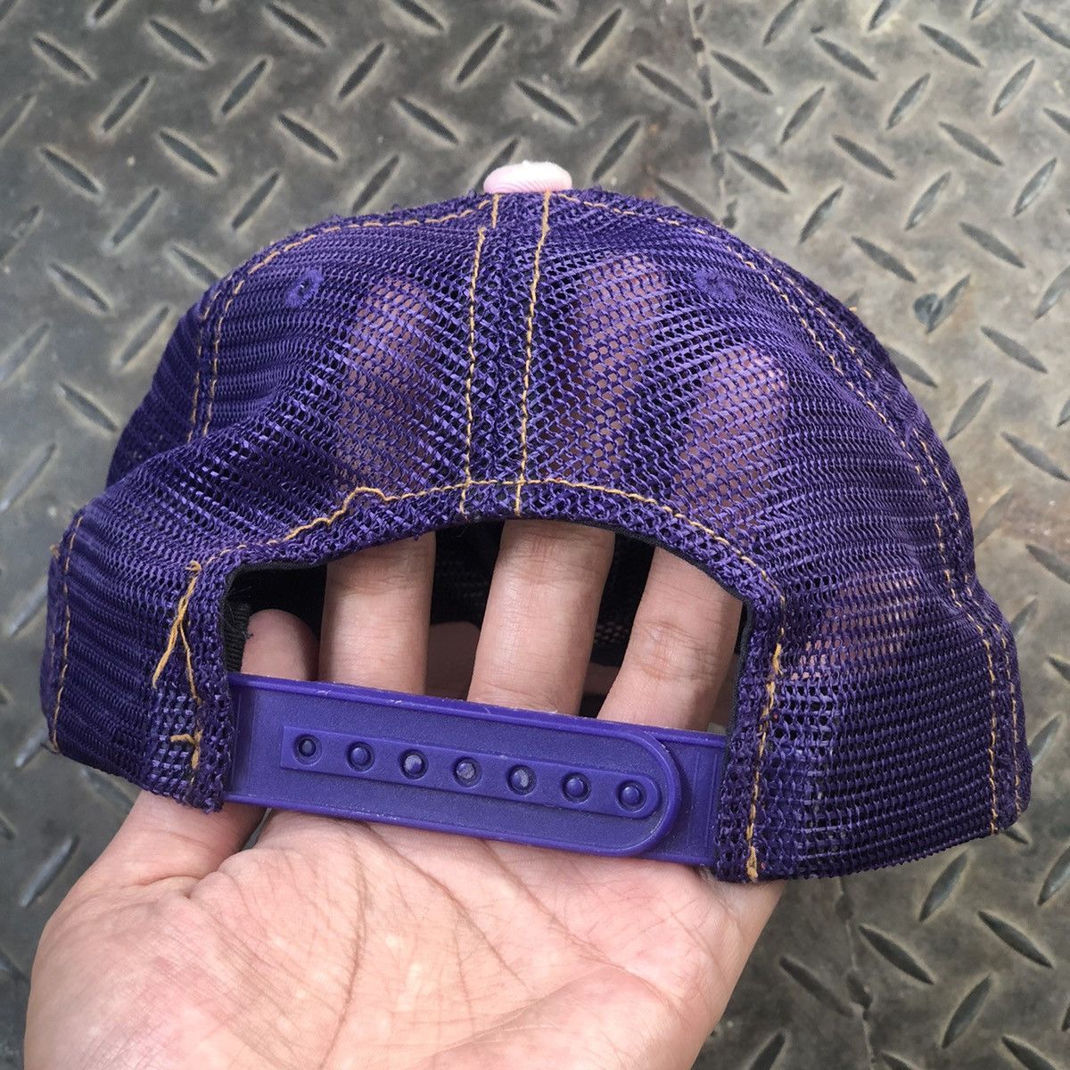 Vintage 🚫 SOLD 🚫 Von Dutch Pink-Purple Trucker Hat Size ONE SIZE - 7 Thumbnail