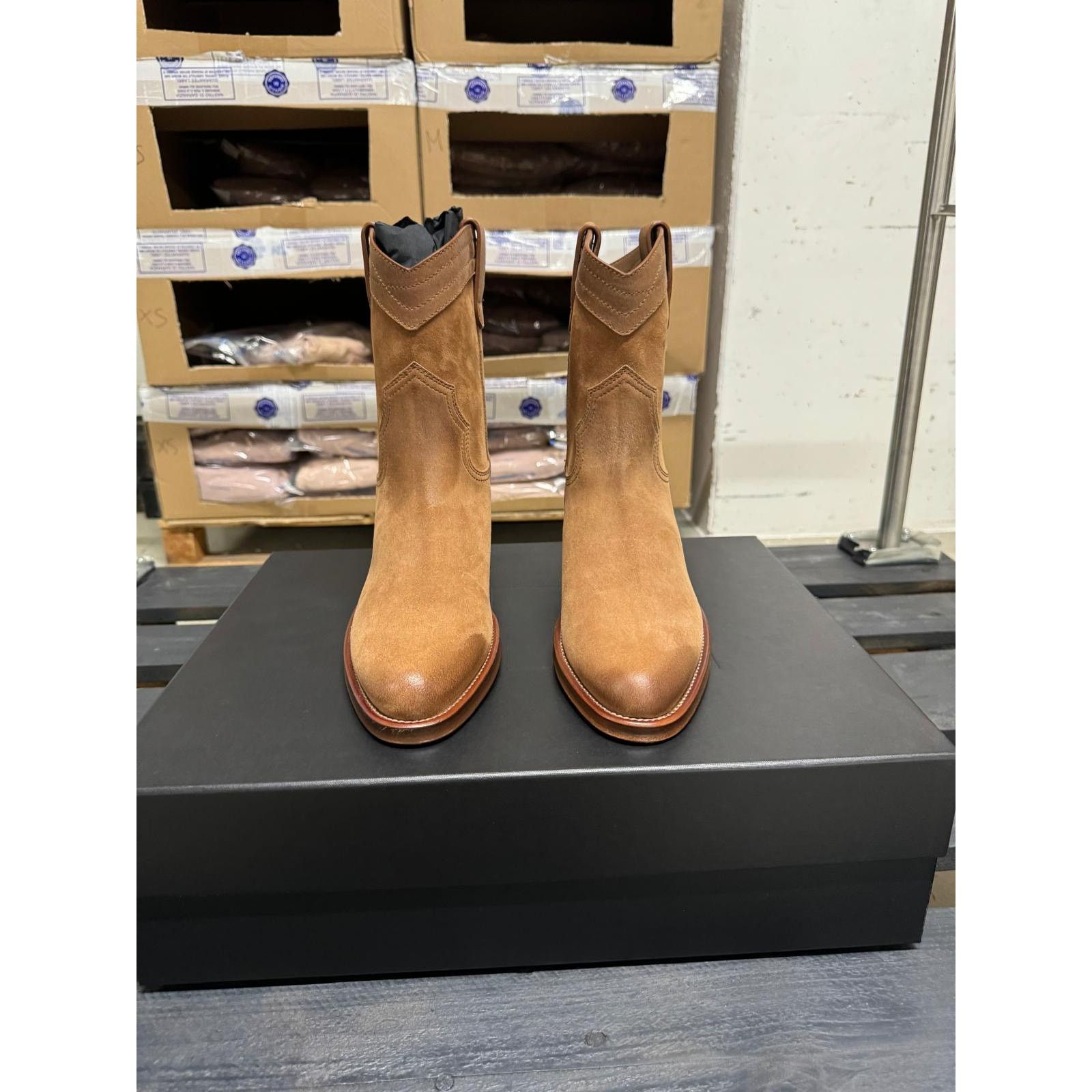 Saint Laurent Paris o1alsimx924 Q:3 / 669290 Suede Bootie in Brown 40 Size US 7 / EU 40 - 9 Thumbnail
