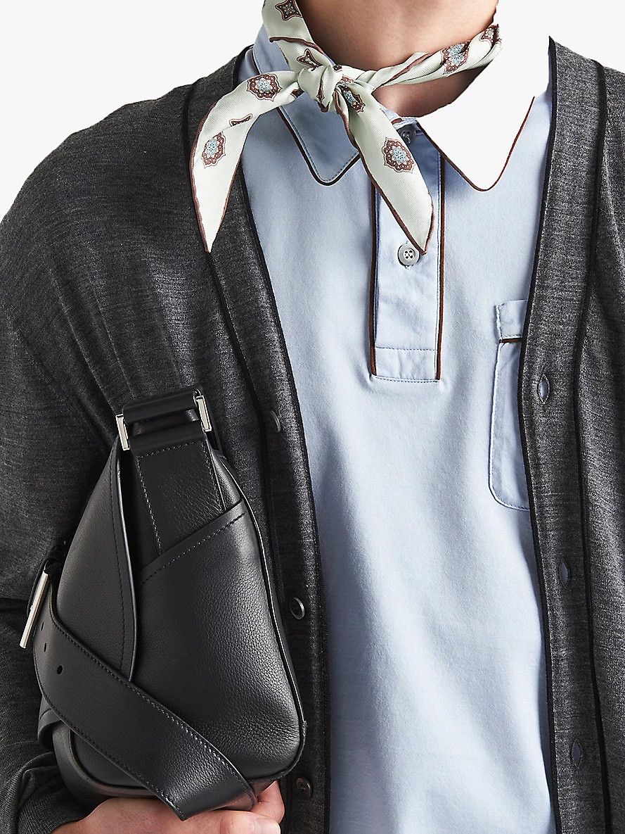 Prada o1bcso1str1025 Superfine Triangle-Logo Cardigan in Grey Size US M / EU 48-50 / 2 - 3 Thumbnail
