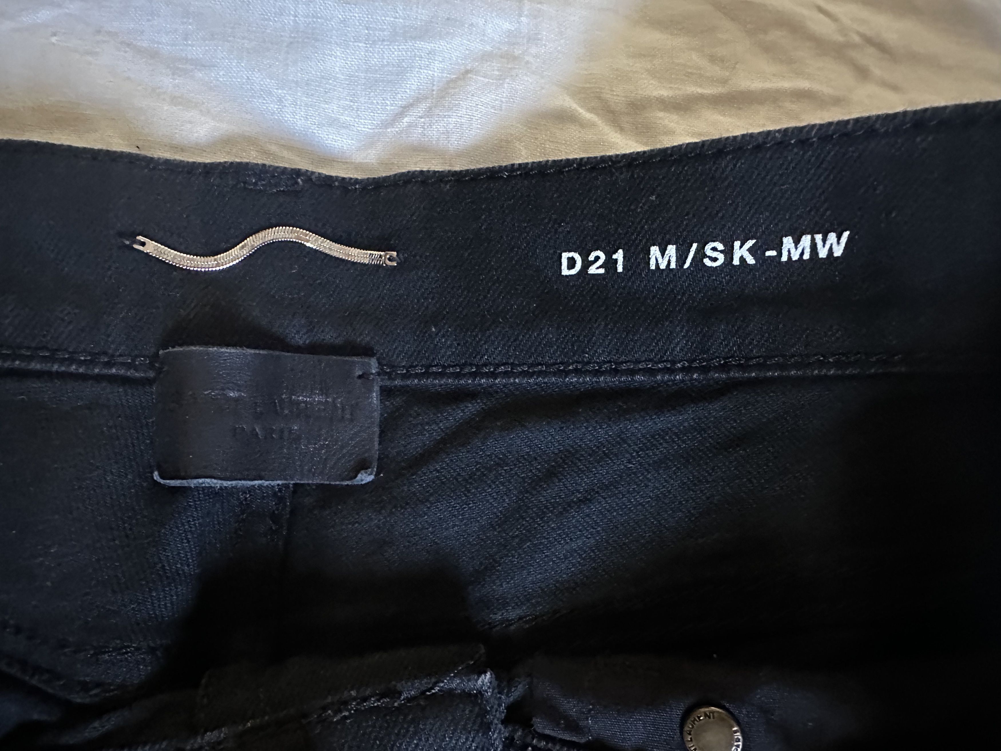Saint Laurent Paris SAINT LAURENT SKINNY JEANS Size US 32 / EU 48 - 11 Thumbnail