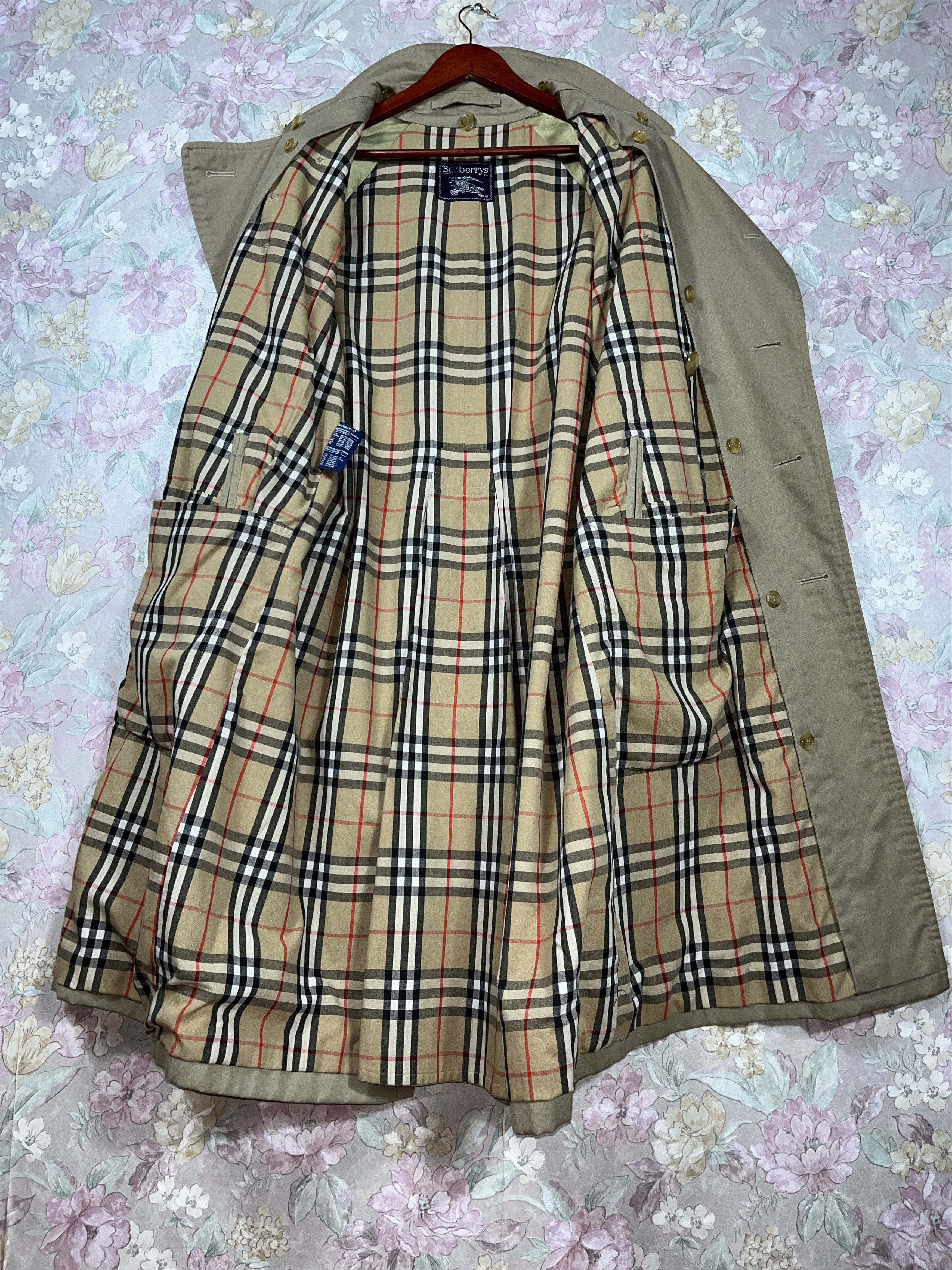 Burberry Burberry's Coat Trench Nova Check Vintage 90s Beige Size L Size US L / EU 52-54 / 3 - 5 Thumbnail