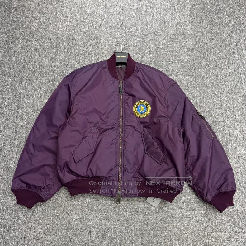 Balenciaga Balenciaga Embroidered Badge Padded Jacket Size XS / US 0-2 / IT 36-38 - 1 Thumbnail