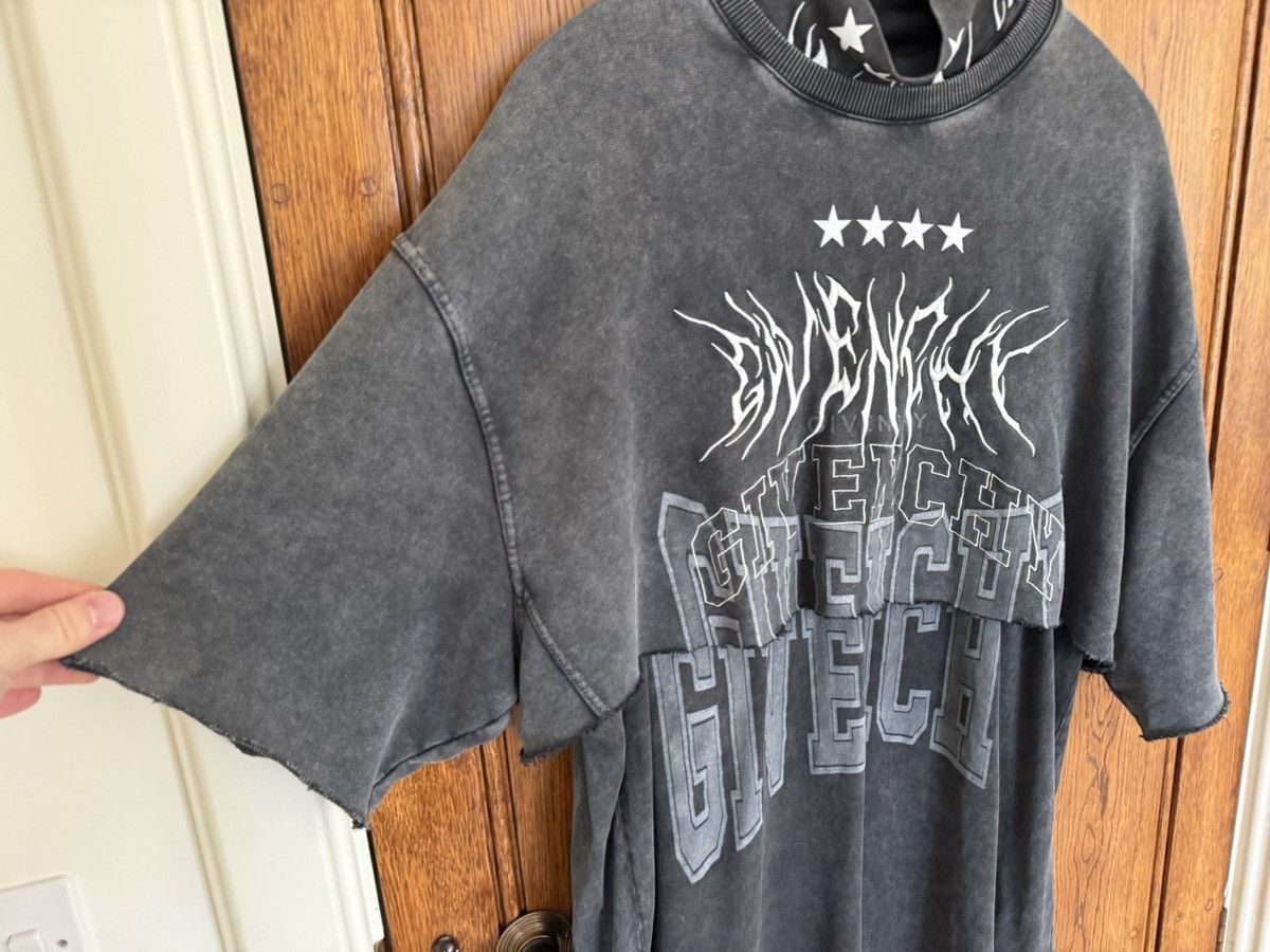 Givenchy Givenchy triple layered logo hoodie sweat crew T shirt grail Size US L / EU 52-54 / 3 - 11 Thumbnail