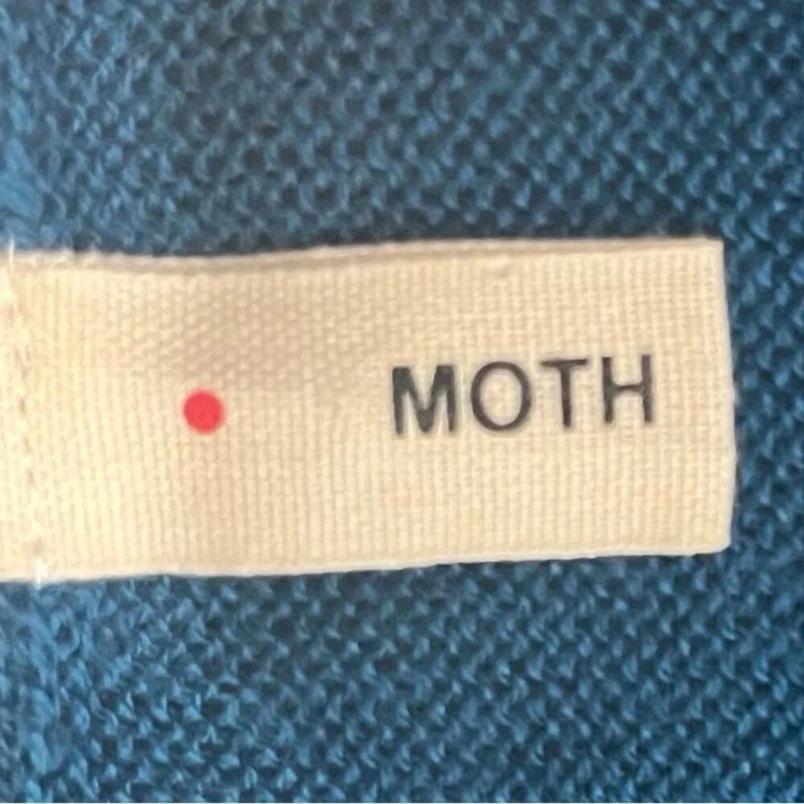 The Unbranded Brand Moth V-neck wool blend button front cardigan, size XS Size XS / US 0-2 / IT 36-38 - 3 Thumbnail