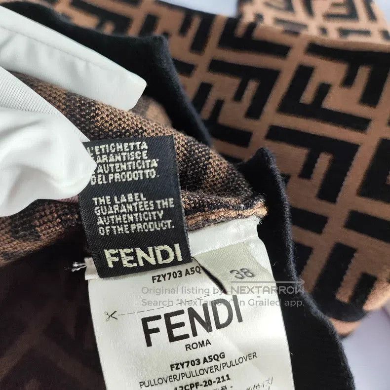 Fendi Fendi Knit Sweater - Monogram Size XS / US 0-2 / IT 36-38 - 5 Thumbnail