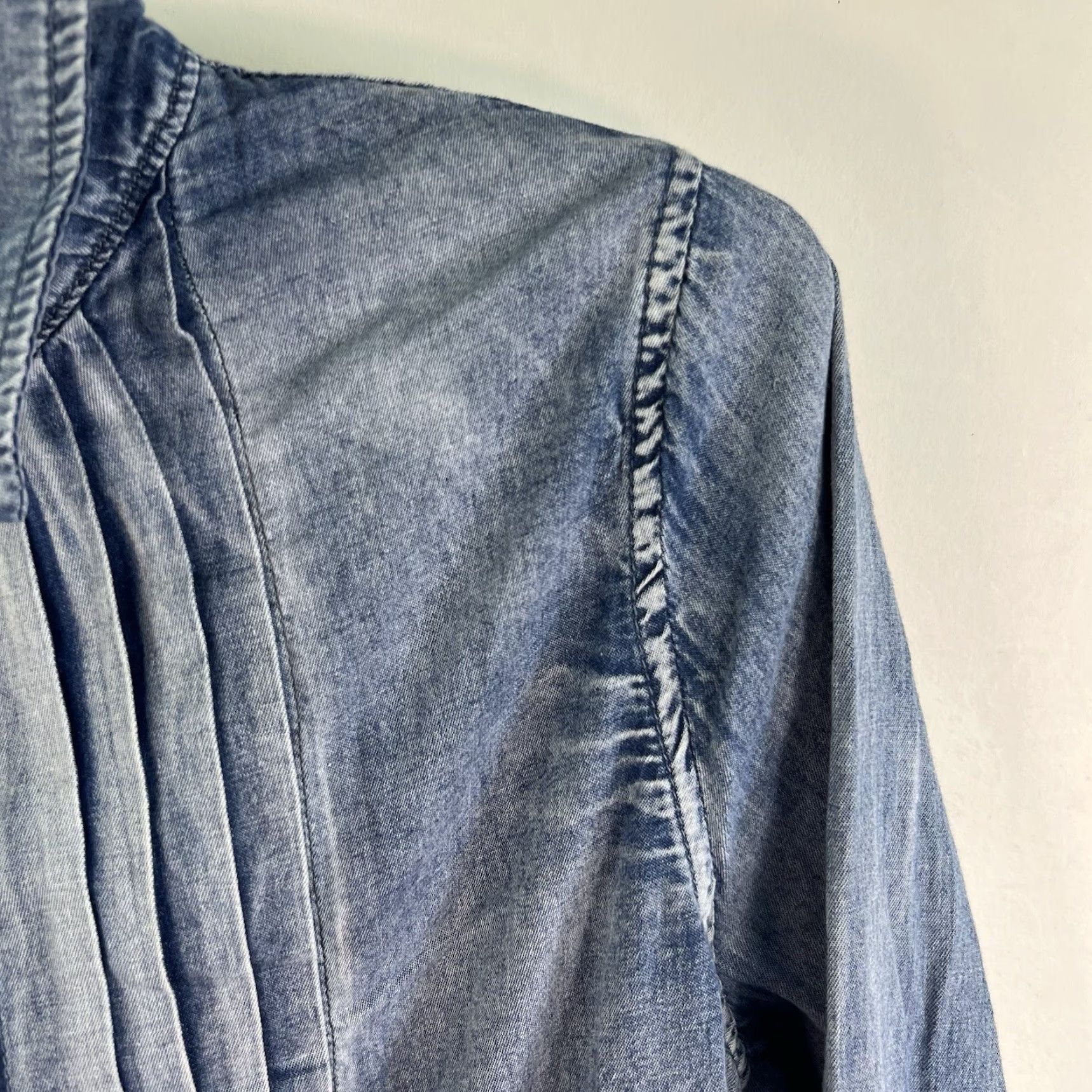 Denime Vintage REBA Women's Denim Gathered Button Shirt Long Sleeve Blue Size S Size S / US 4 / IT 40 - 2 Thumbnail