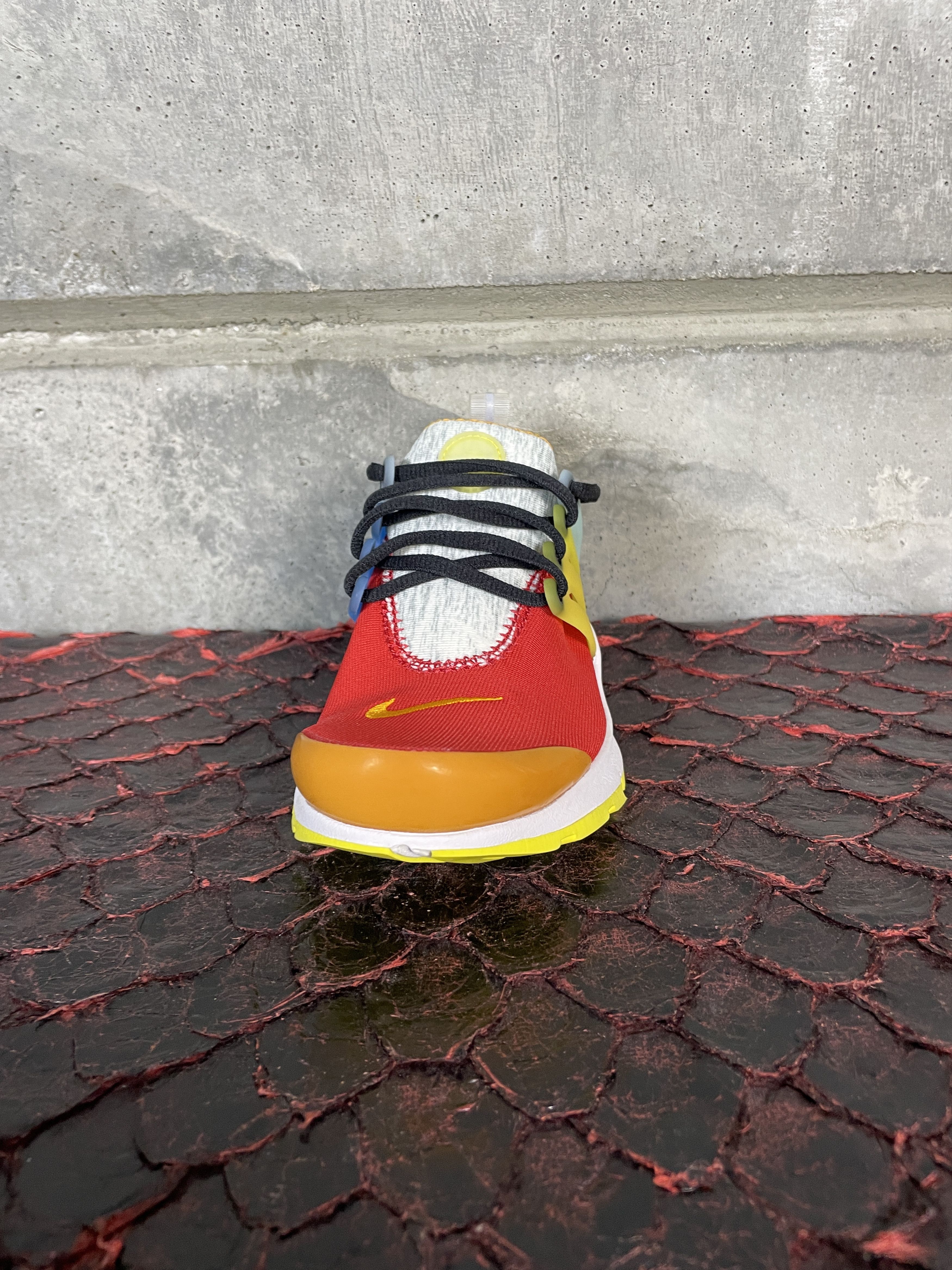 Nike Nike Air Presto What The Size US 5 / EU 37 - 6 Thumbnail