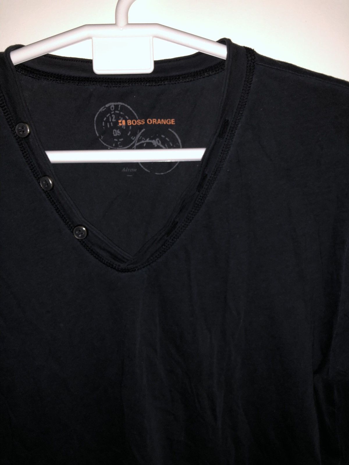 Hugo Boss × Vintage Boss Vintage V Neck Black Tee Size US S / EU 44-46 / 1 - 2 Thumbnail