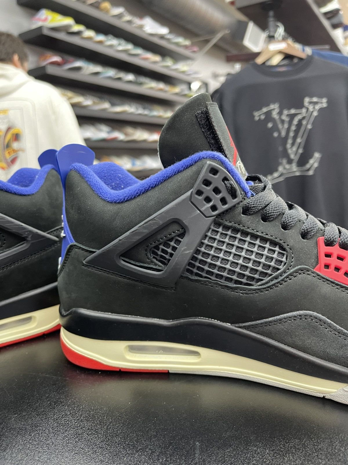Jordan Brand Size 11 - Jordan 4 Rare Air “Gold Lettering” Size US 11 / EU 44 - 8 Thumbnail