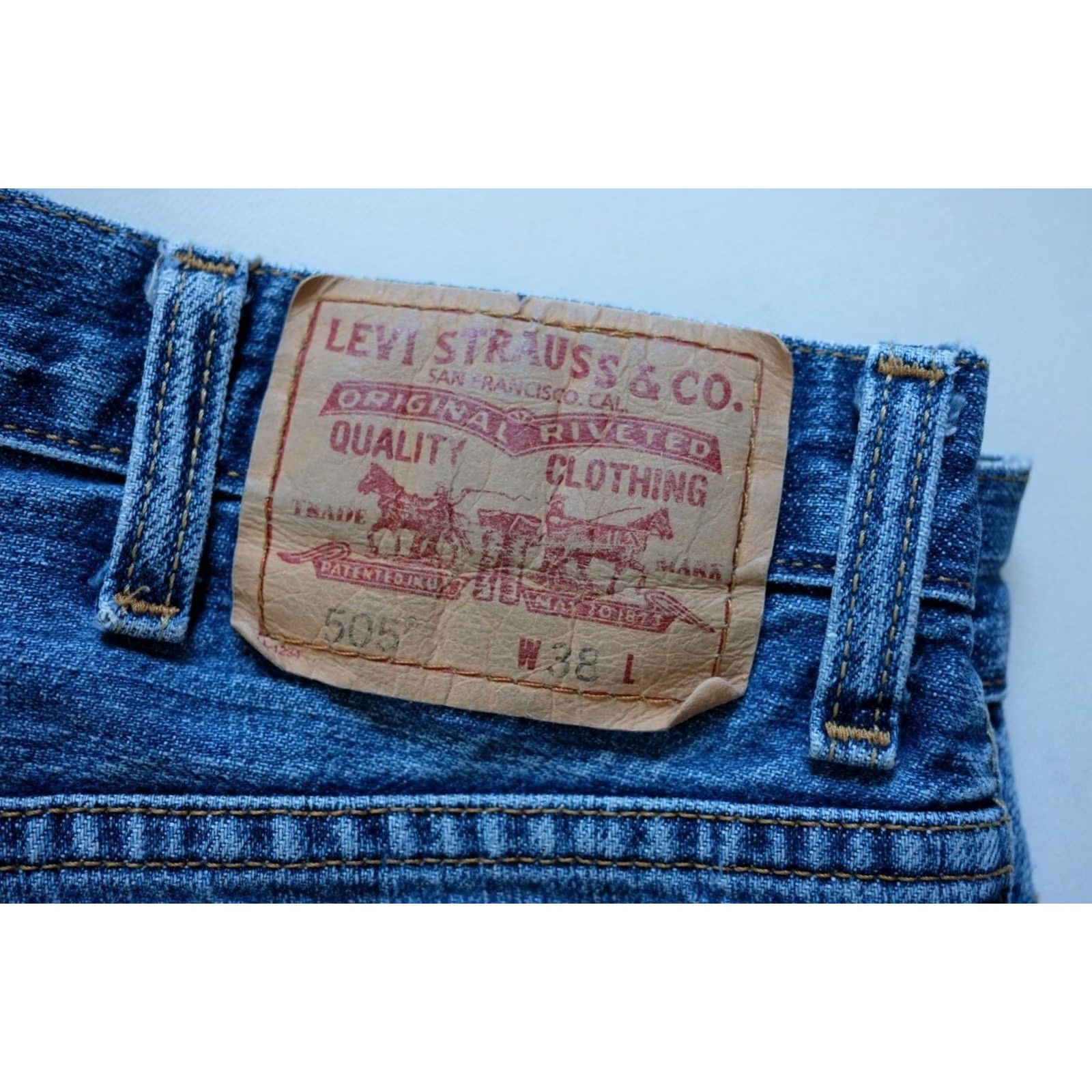 Levi's VINTAGE Levi's 505 Short Baggy 90s Blue Jeans Cotton 10" Shorts 38 Mens Regular Denim Pockets 5-Pocket 2006 VTG Size US 38 / EU 54 - 4 Thumbnail