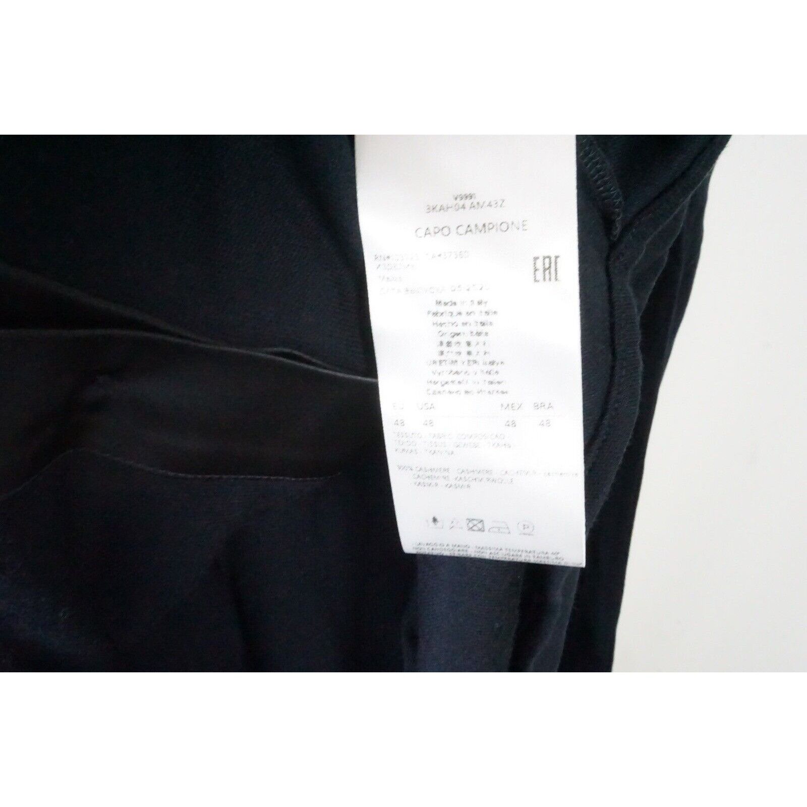 Giorgio Armani Giorgio Armani Exclusive Edition Blue 100% Cashmere Button U Size US M / EU 48-50 / 2 - 6 Thumbnail