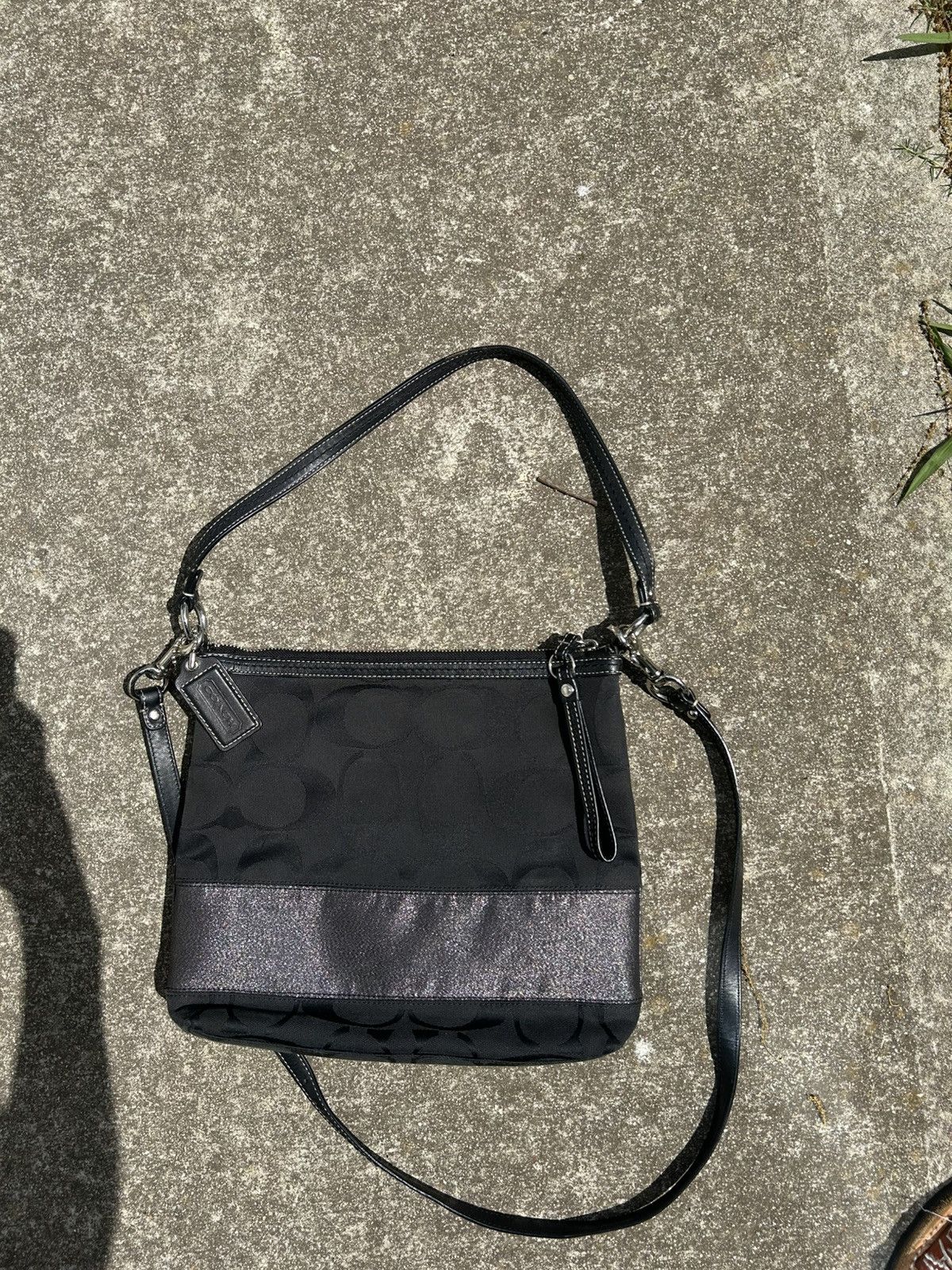 Coach vintage Coach black monogram shoulder / crossbody bag Size ONE SIZE - 1 Thumbnail