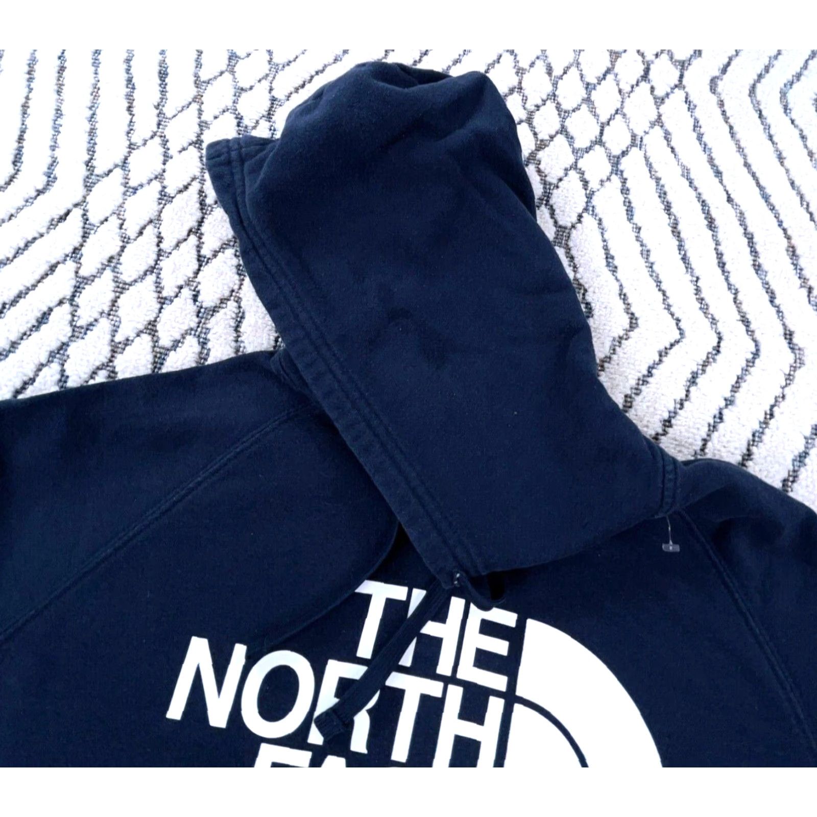 The North Face The North Face Hoodie Women M Blue White Logo Pullover Raglan Sleeve All Seasons Size M / US 6-8 / IT 42-44 - 5 Thumbnail