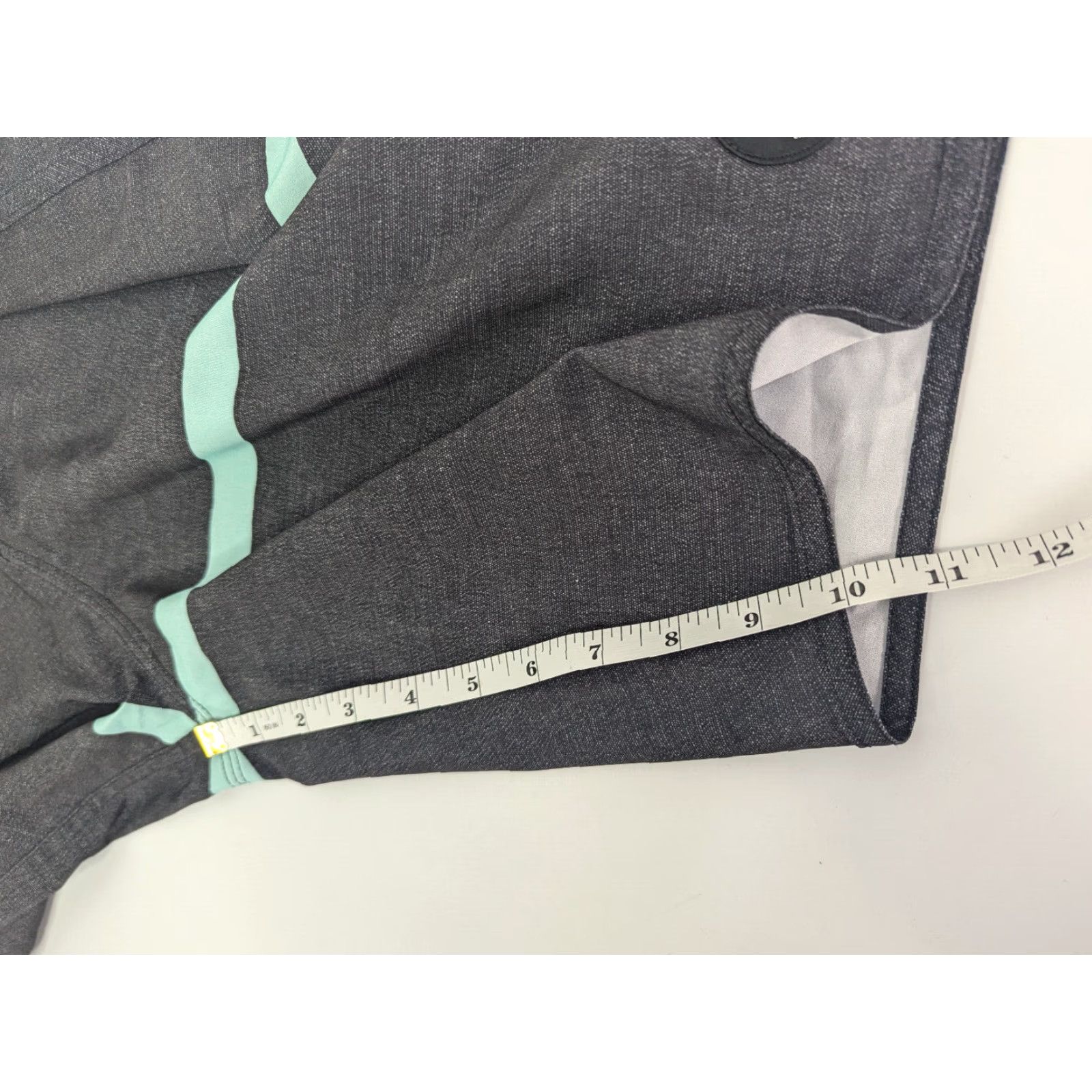 Quiksilver Quiksilver Board Shorts Mens 34 Grey Teal Stripe Swim Trunks Zip Pocket Surfer Size US 34 / EU 50 - 3 Thumbnail