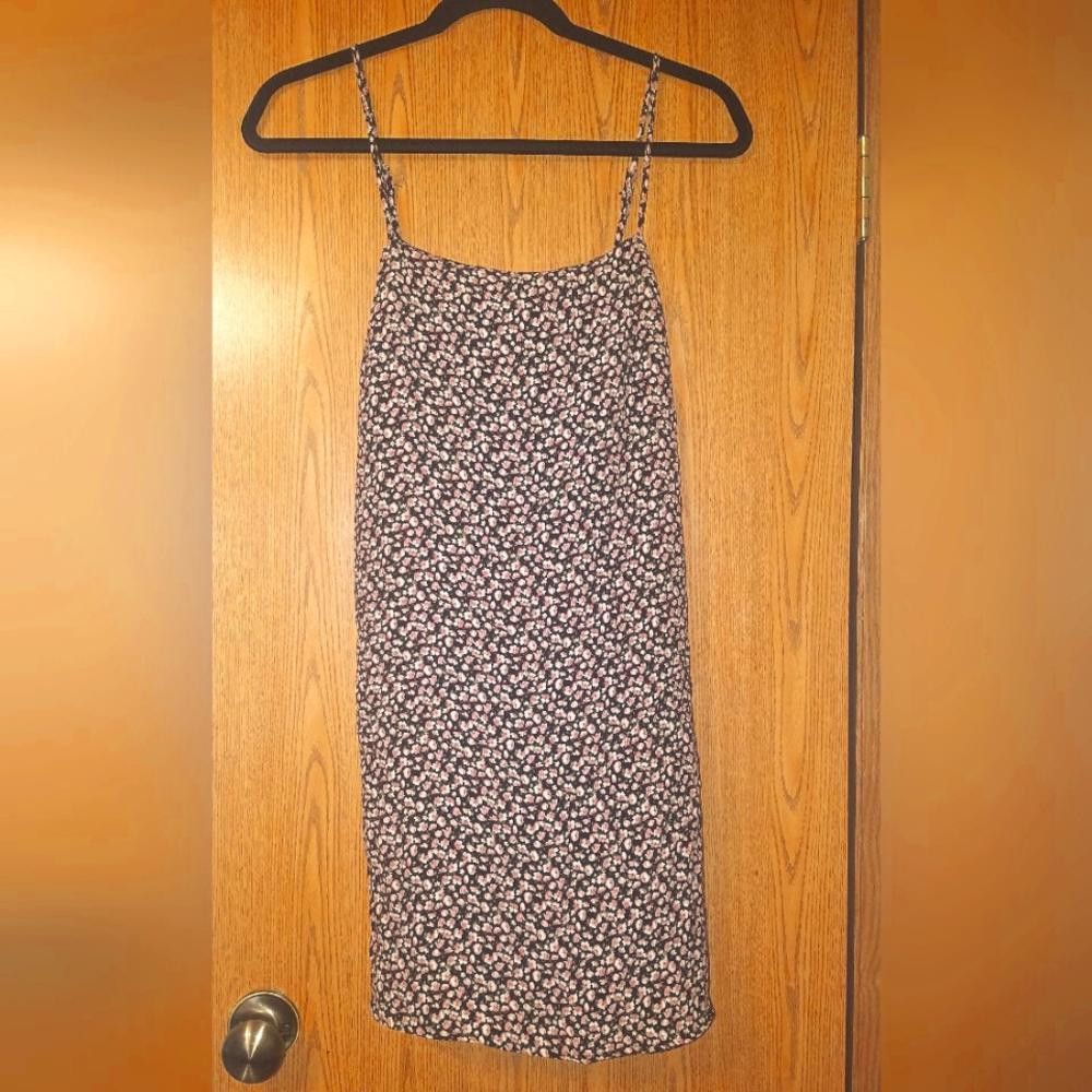 Designer Brandy Melville Floral Dress Size ONE SIZE - 1 Thumbnail