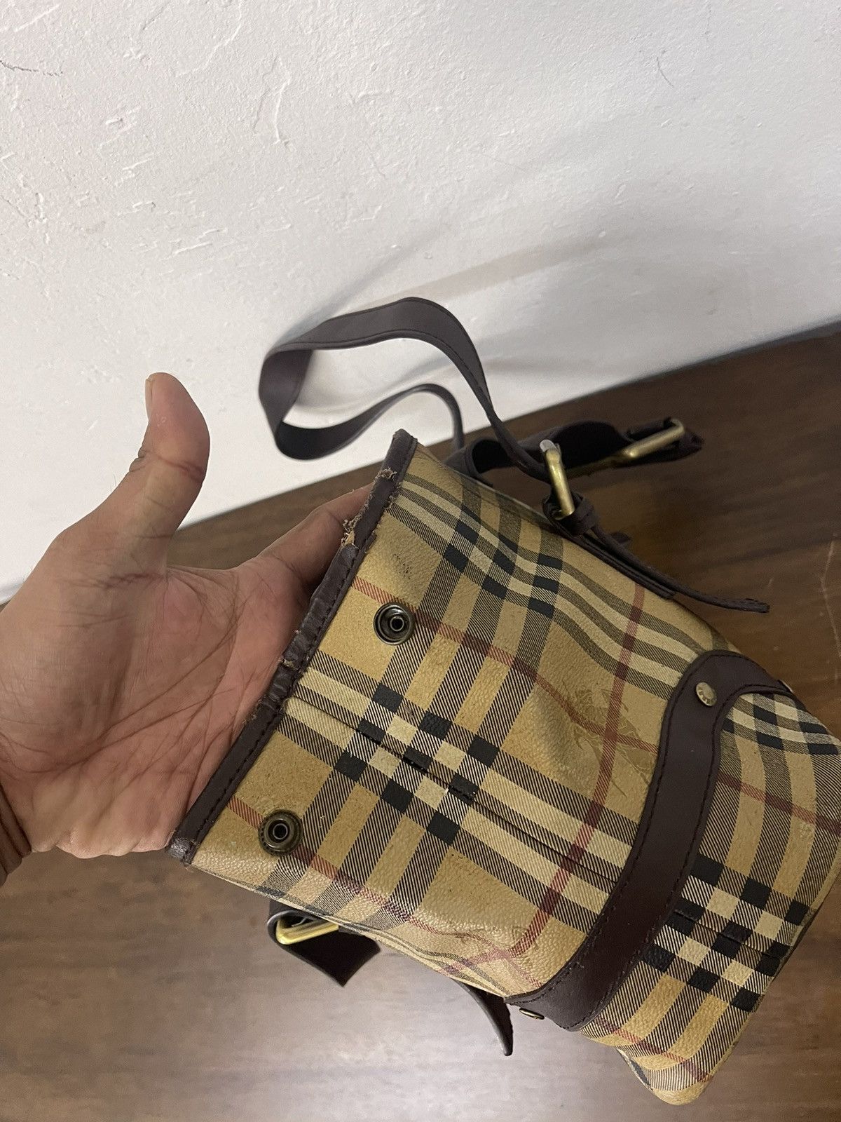 Burberry × Vintage Burberry haymarket nova check shoulder bag (see photo) Size ONE SIZE - 13 Thumbnail