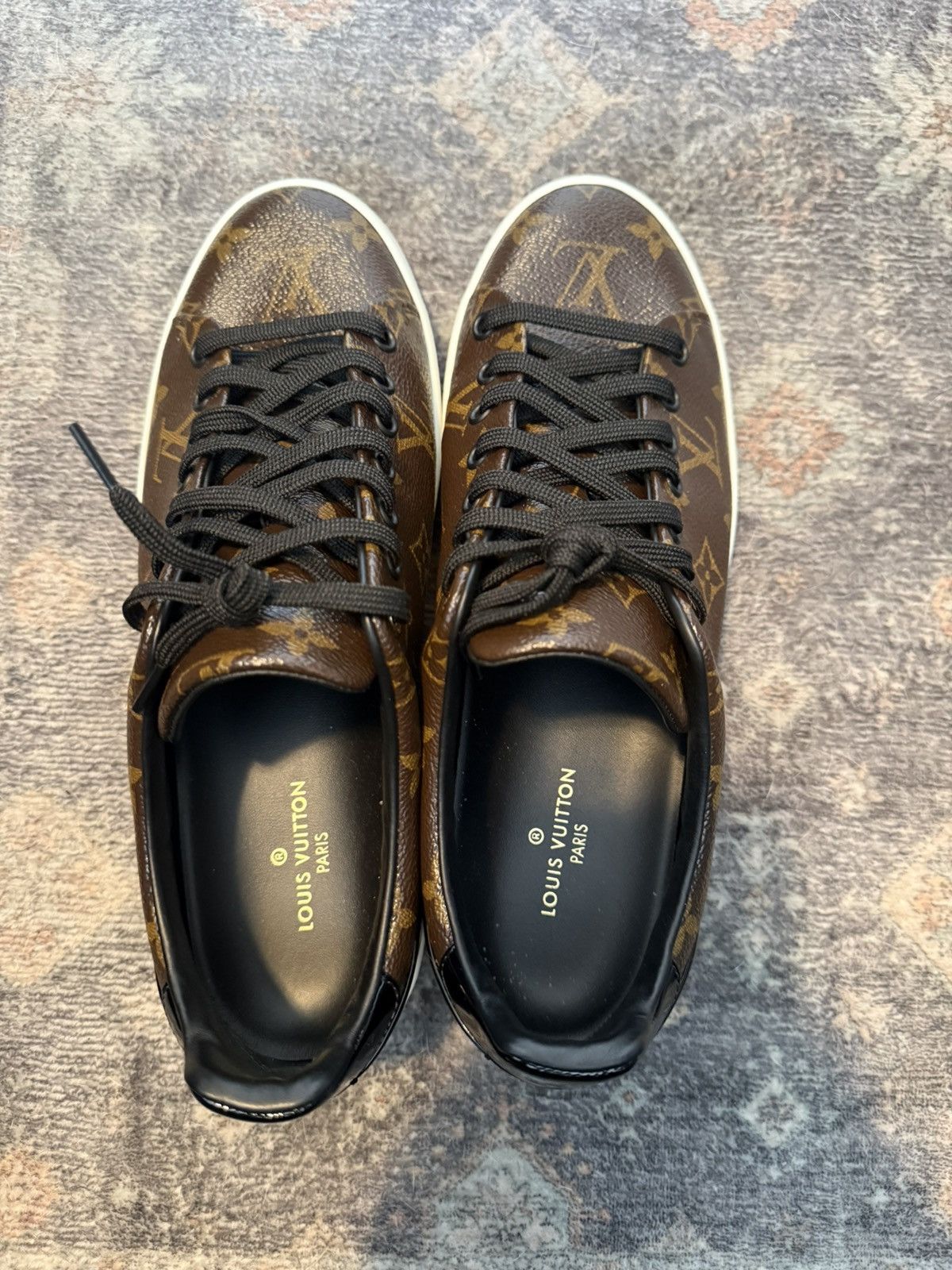 Louis Vuitton LV W FRONTROW ‘monogram’ Size US 9.5 / IT 39.5 - 4 Thumbnail