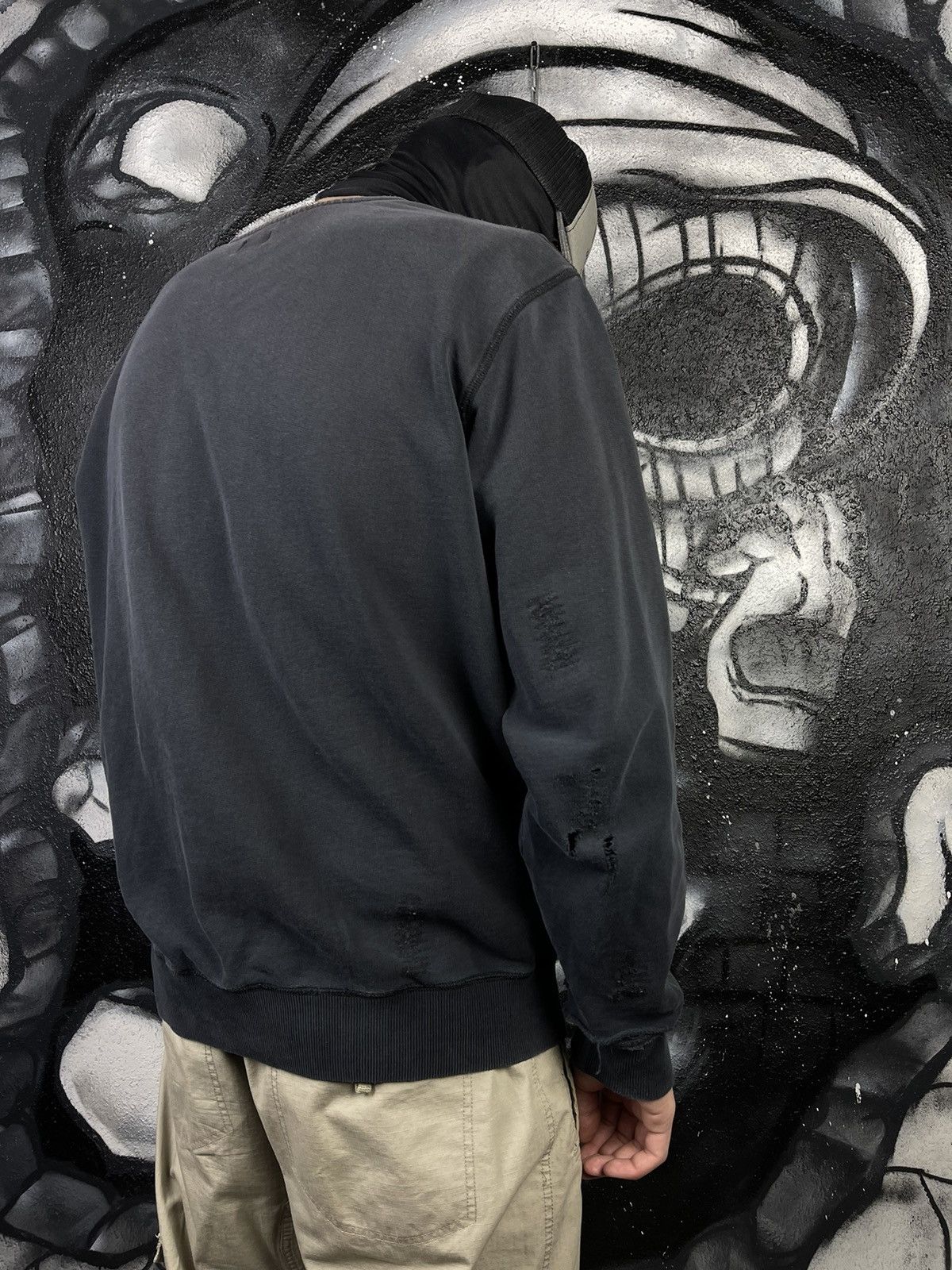 Designer × Diesel Diesel Graphic Print Wolf Distressed Sweatshirt Men’s Size US XL / EU 56 / 4 - 15 Thumbnail