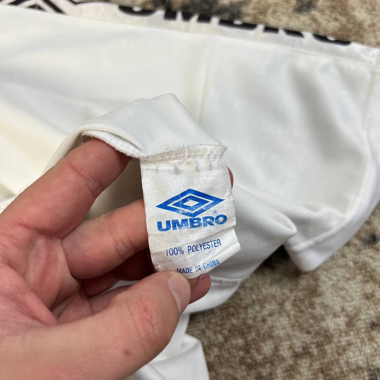 Umbro Umbro Vintage Y2K Big Logo Crewneck Oversized T-Shirt Size US M / EU 48-50 / 2 - 7 Thumbnail