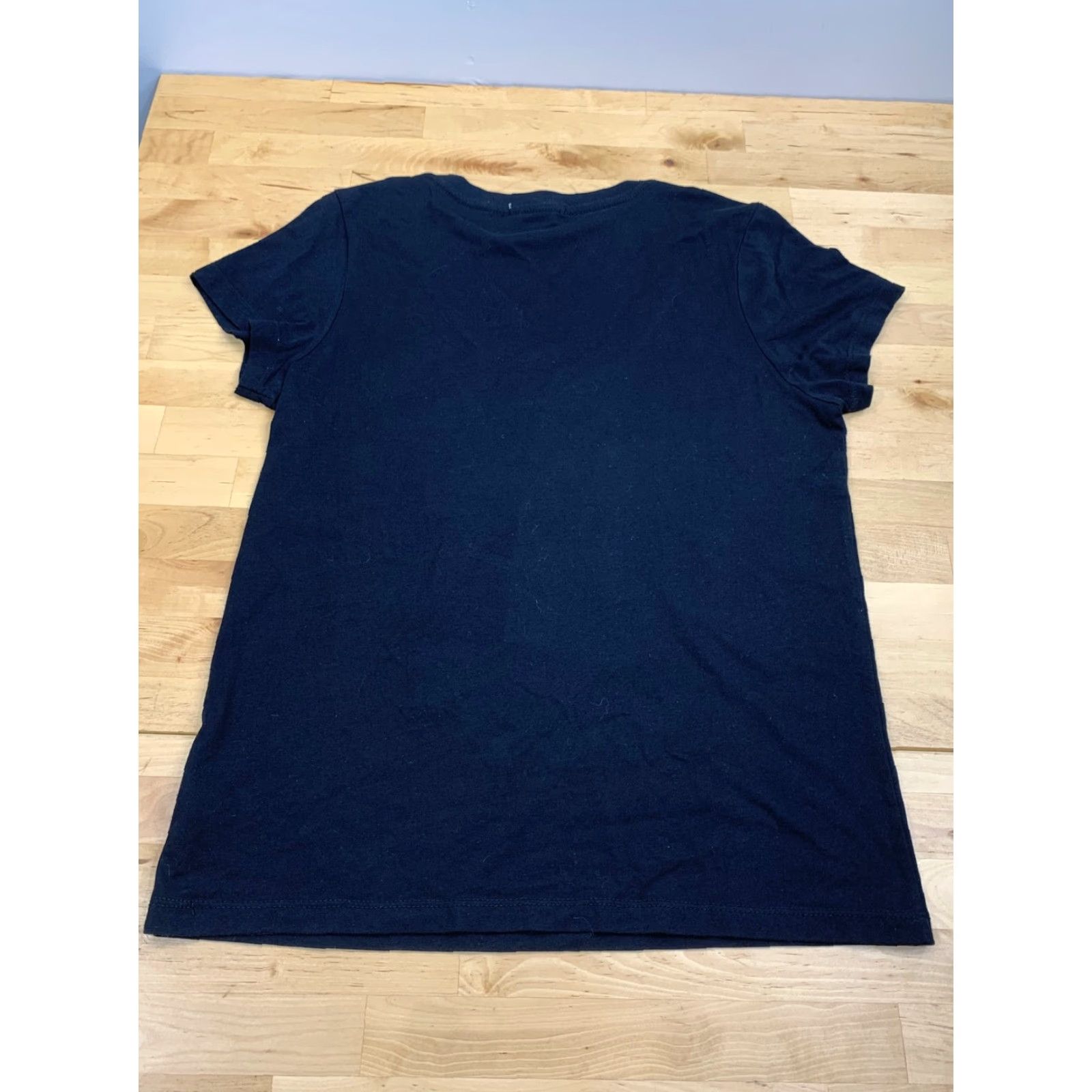 Forever 21 XXI Womens Made In The 90's Black Short Sleeve T-shirt M FOREVER 21 T-Shirt 90s Womens Black Short Sleeve V-Neck Wellness? Size M / US 6-8 / IT 42-44 - 8 Thumbnail