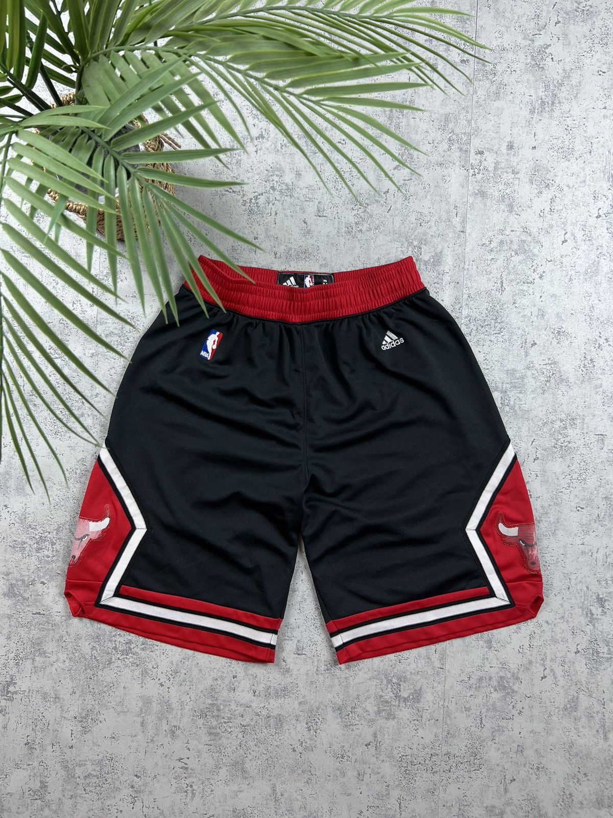 Pantaloncini chicago bulls adidas best sale