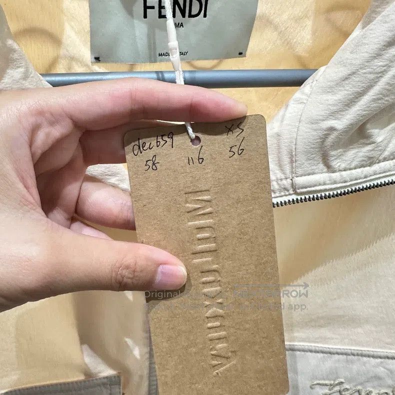 Fendi Fendi 25ss Light Beige Loose Fit Jacket Size XS / US 0-2 / IT 36-38 - 6 Thumbnail