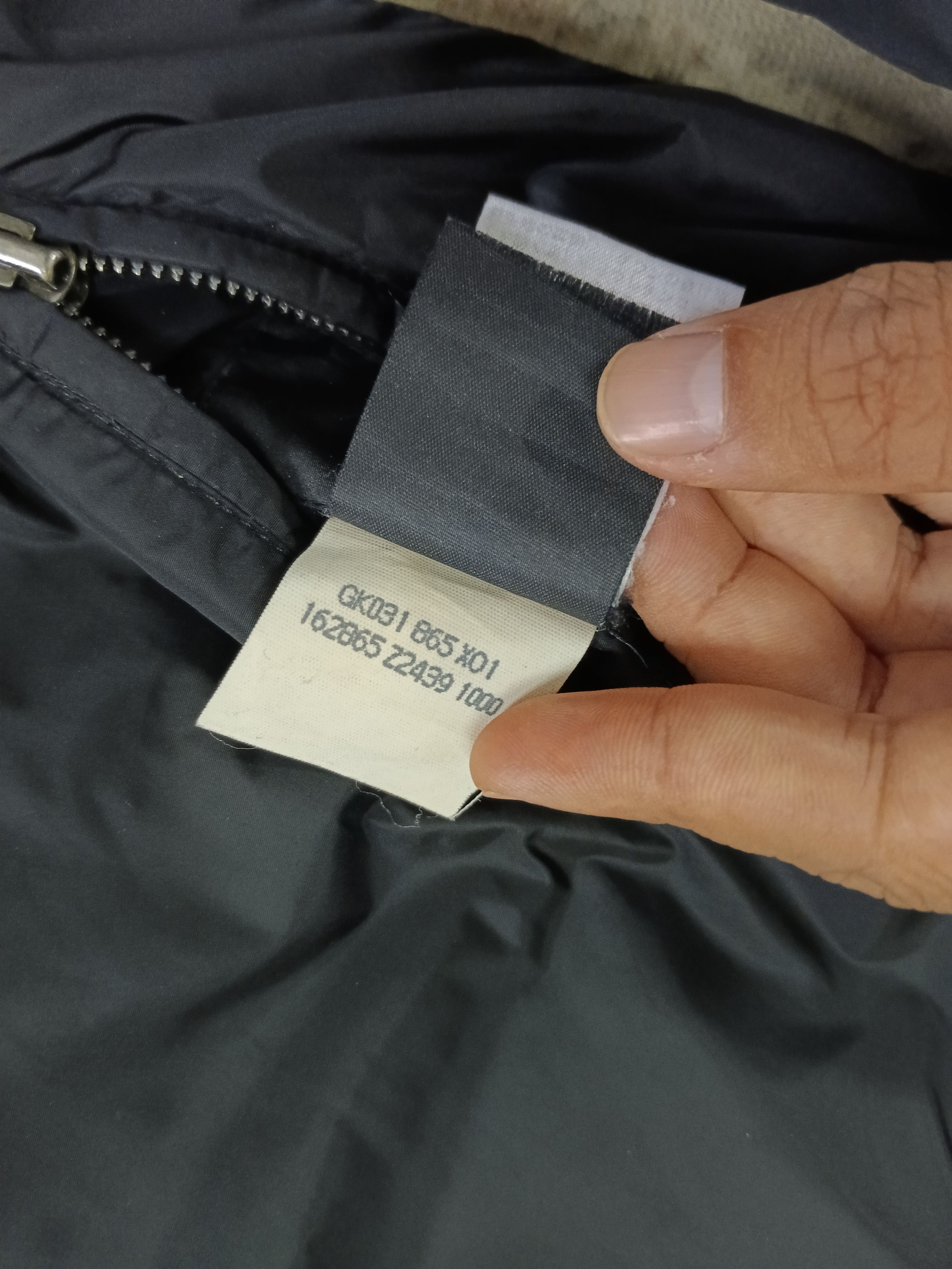Gucci GUCCI DOWN PUFFER HOODIE JACKET Size US S / EU 44-46 / 1 - 16 Thumbnail