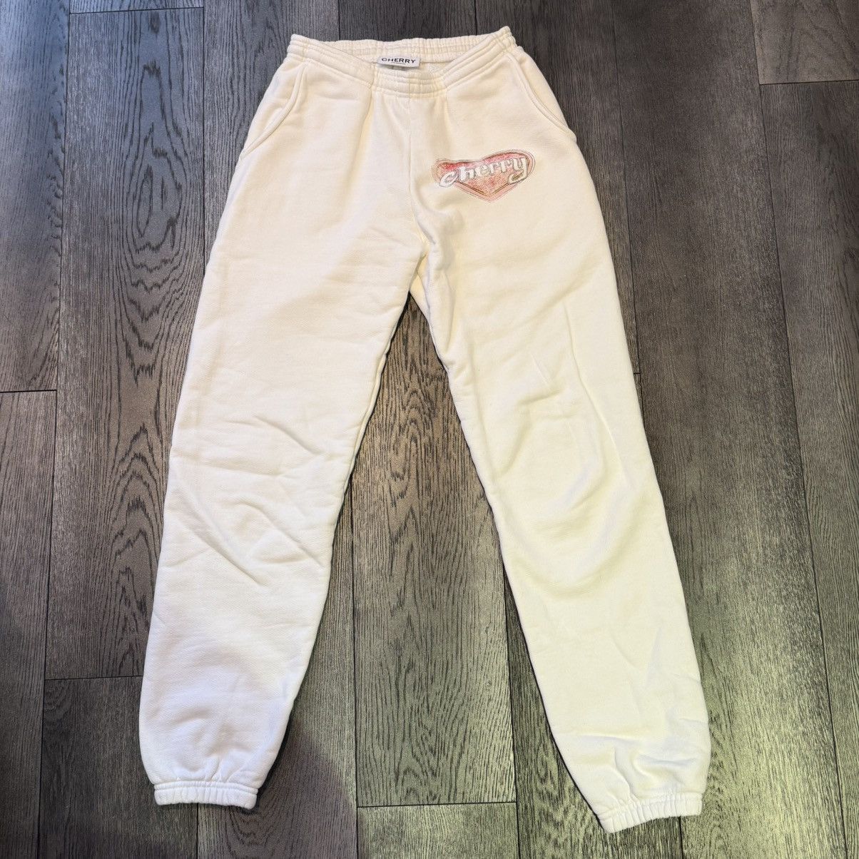 Cherry LA Cherry LA Valentine’s Day Sweatpant Size 27" / US 4 / IT 40 - 1 Thumbnail