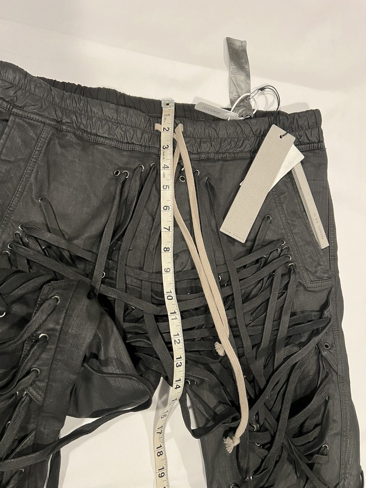 Rick Owens Rick Owens Thomas mega laced waxed jogger pants. 54/36 Size US 36 / EU 52 - 10 Thumbnail