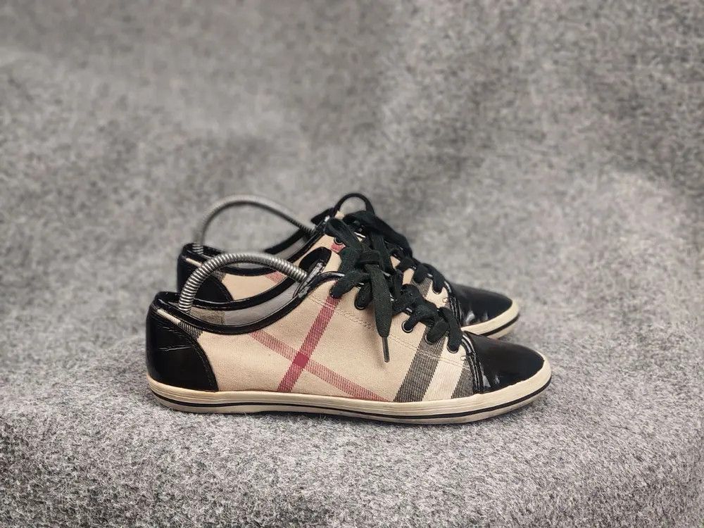 Burberry Burberry Design Nova check Canvas Leather Cap Toe Sneakers Size US 9 / IT 39 - 1 Thumbnail