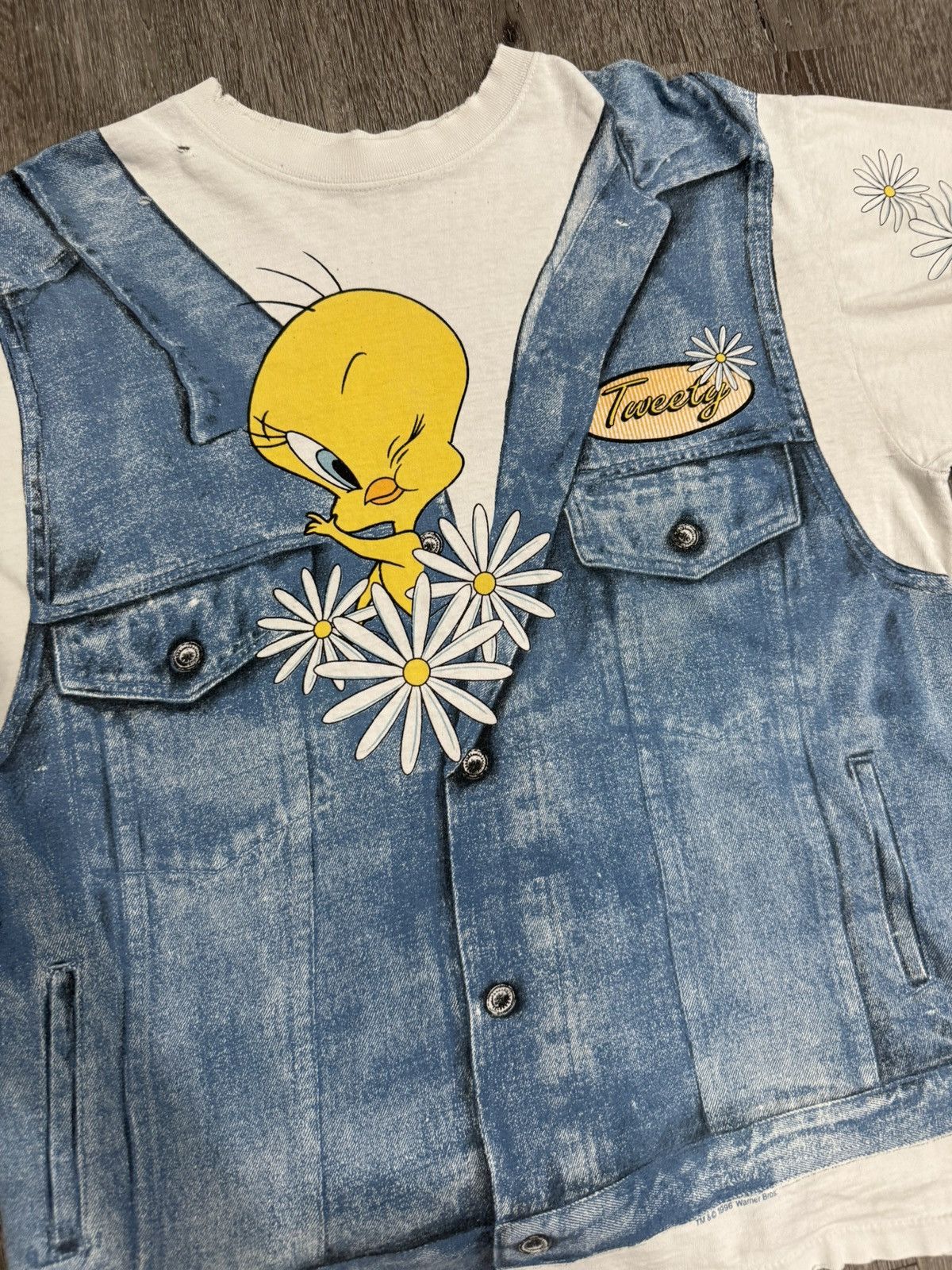 Warner Bros Warner Bros 1996 Tweety Bird Vintage AOP T-Shirt Size XL Size US XL / EU 56 / 4 - 2 Thumbnail