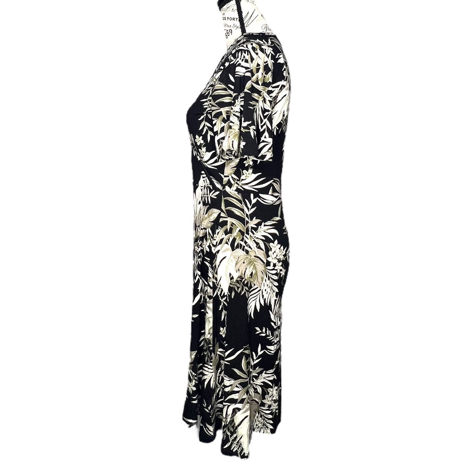 Other Elisse Knit Surplice Dress - Faux Wrap Short Flutter Sleeve Size S / US 4 / IT 40 - 2 Thumbnail