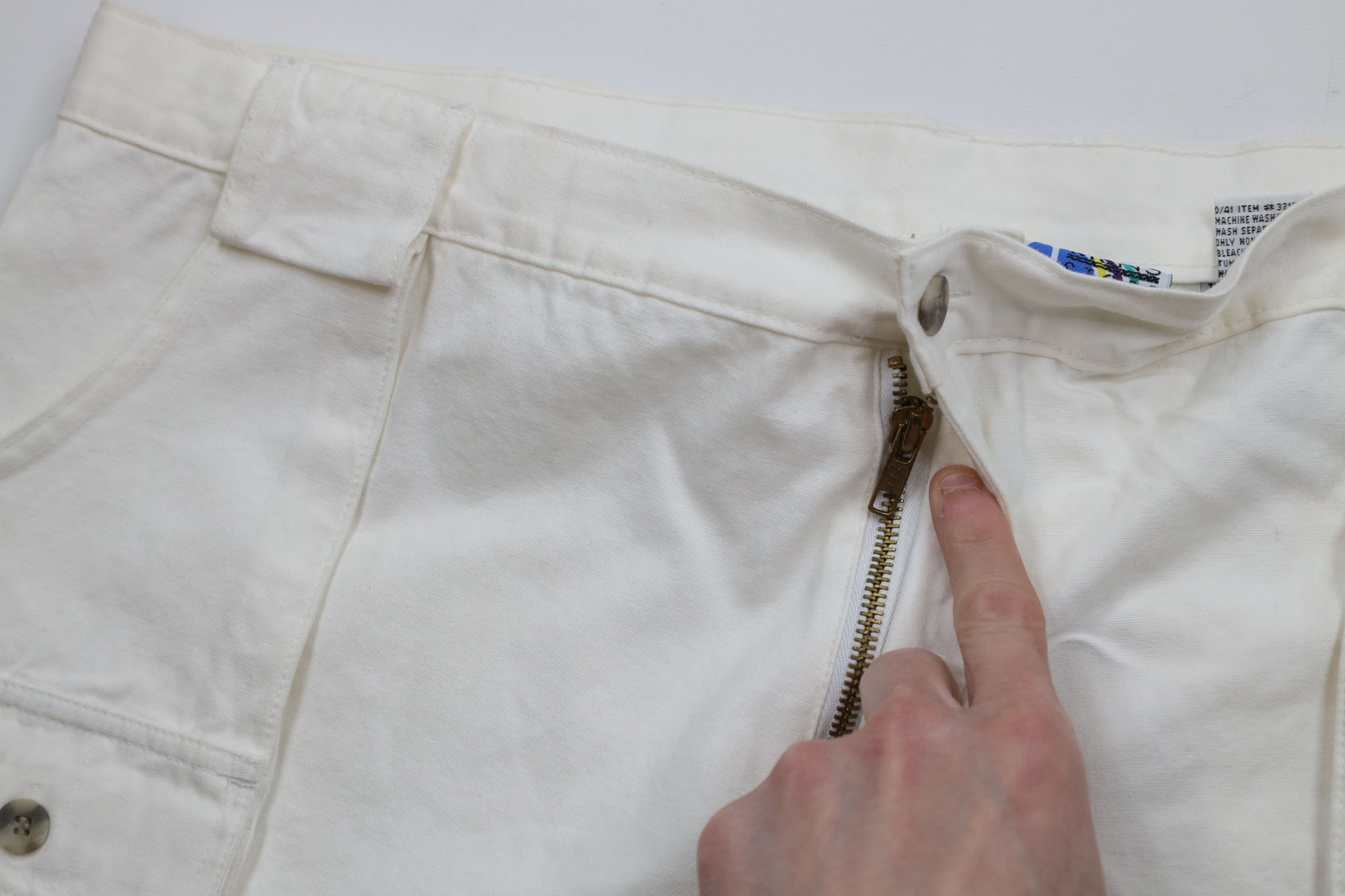 Vintage Deadstock Vintage 90s Streetwear Front Pocket Cargo Shorts Size US 42 / EU 58 - 6 Thumbnail