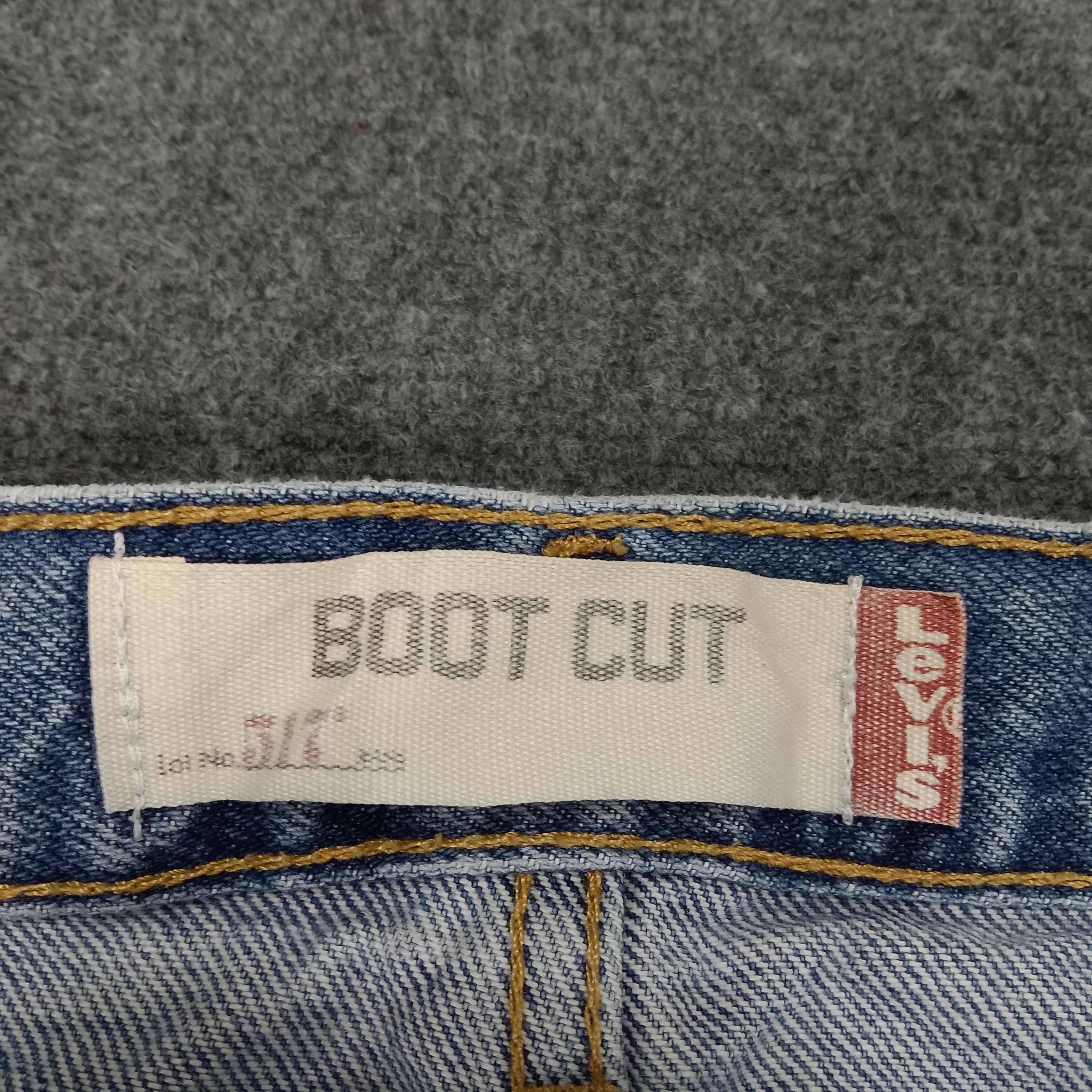 Levi's Levi's 517 American Distressed Style Denim Jeans Size US 33 - 5 Thumbnail
