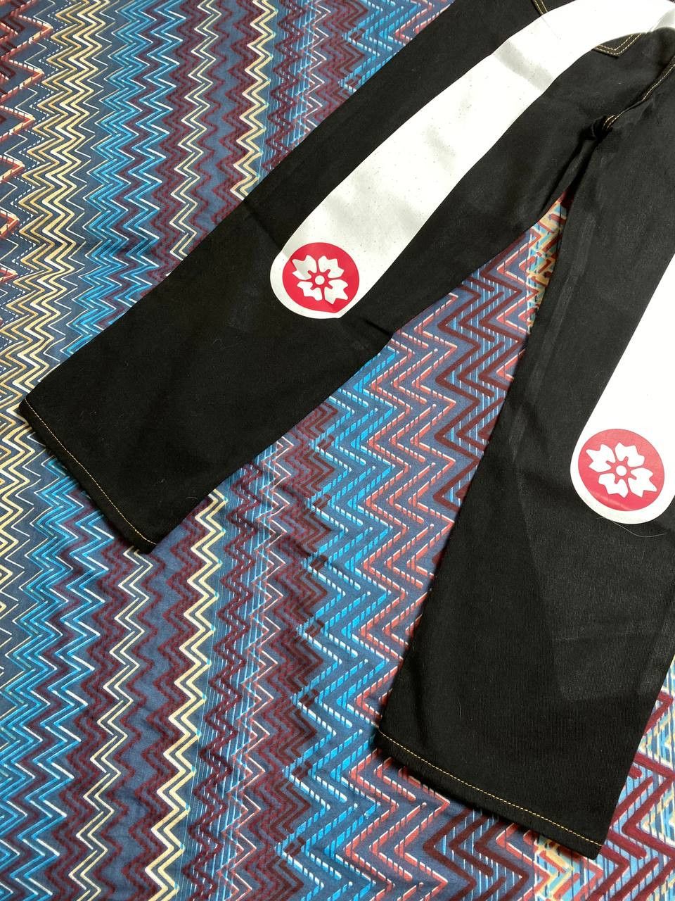 Japanese Brand × Vintage 90's LAGUNA BEACH CRAZY RETRO PUNK Y2K SKULL LOGO JEANS Size US 30 / EU 46 - 17 Thumbnail