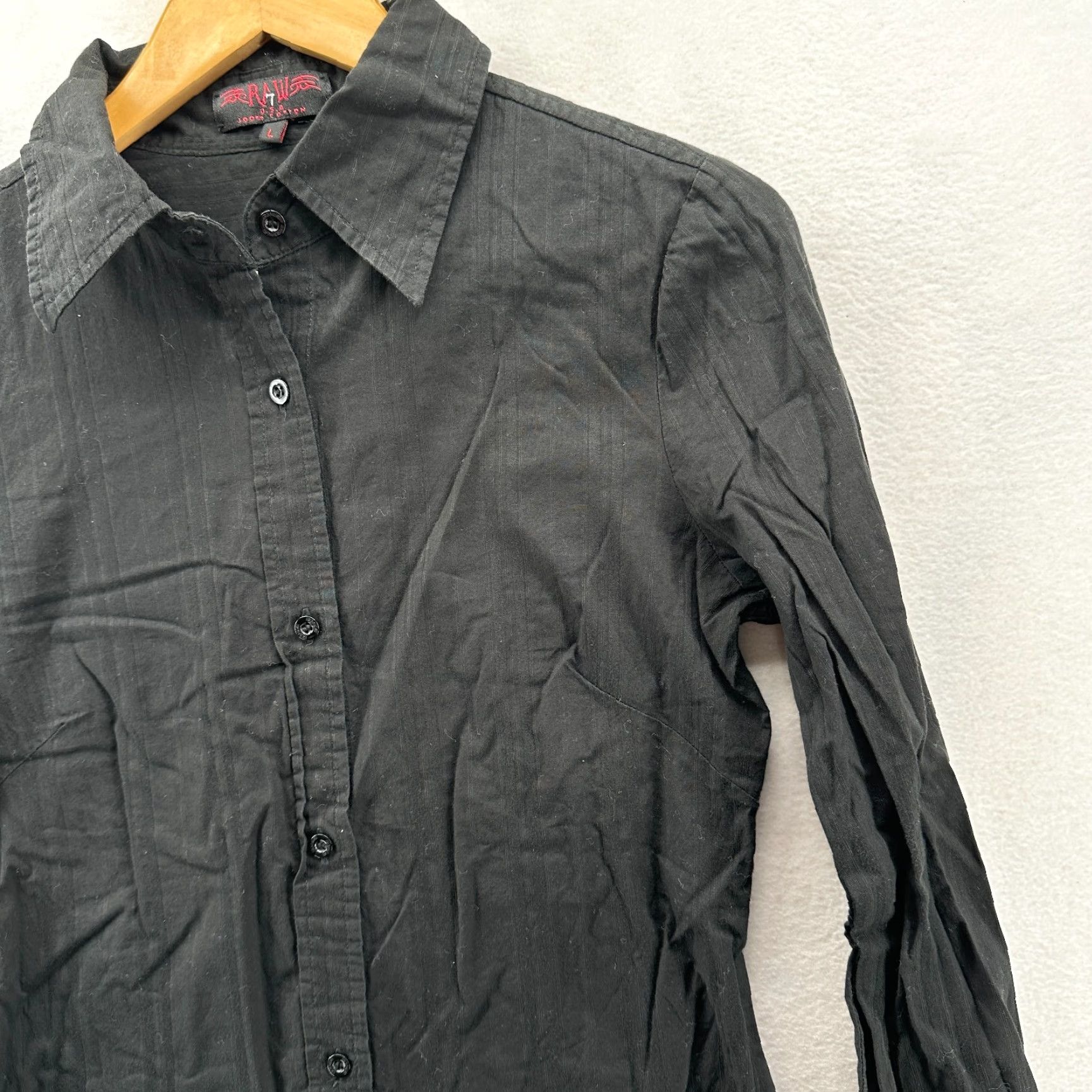 Vintage RAW 7 Button-Up Long Sleeve Womens Large Embroidered Skull Shirt Black USA Size L / US 10 / IT 46 - 4 Thumbnail