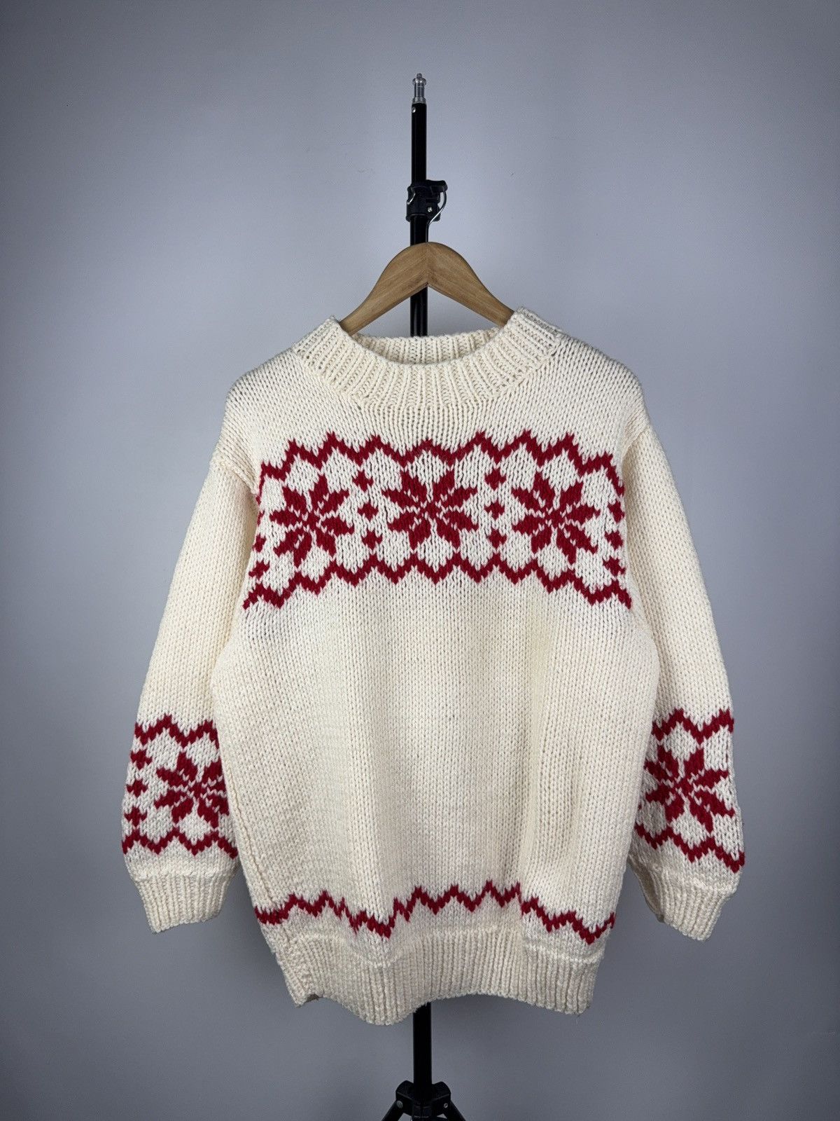 Japanese Brand × Vintage Sweater White Knit Basic Streetwear Avant-garde Grunge Y2K Size US L / EU 52-54 / 3 - 1 Thumbnail