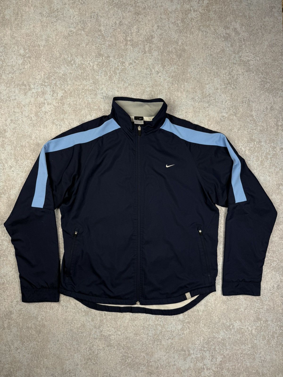 Nike Vintage Nike Court Dri-Fit Nylon Jacket Size M Size US M / EU 48-50 / 2 - 1 Thumbnail