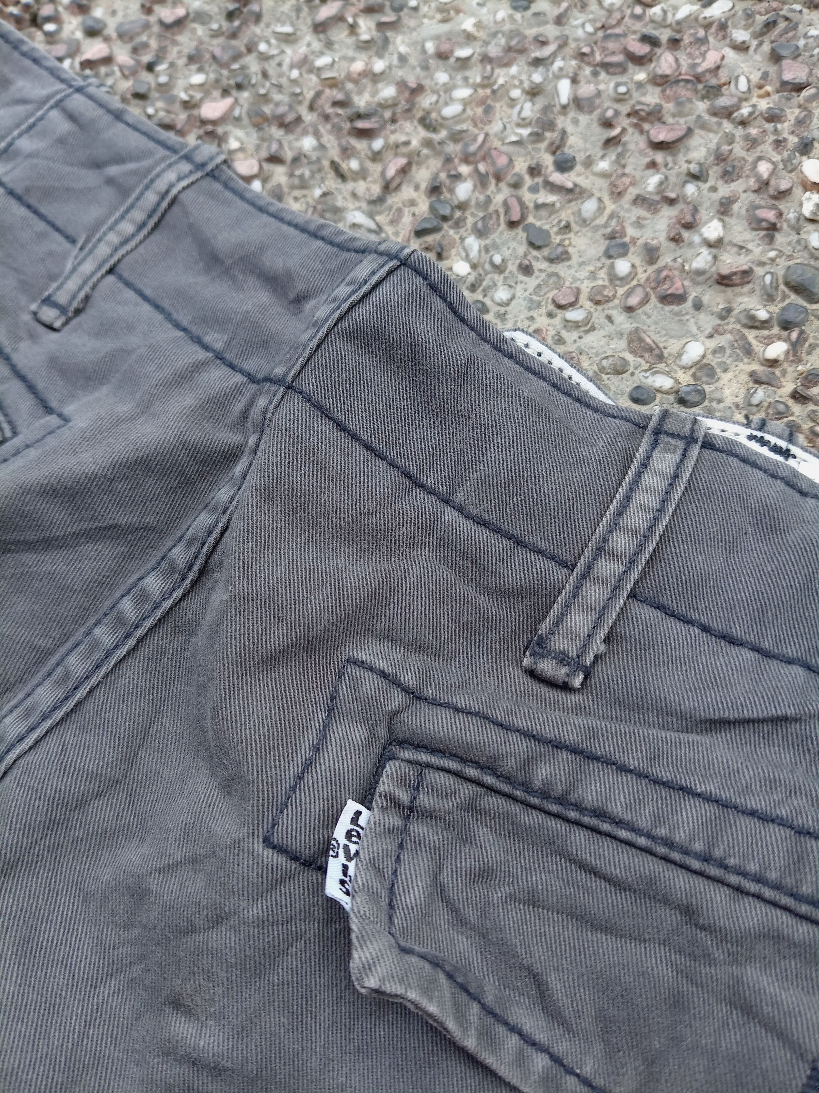 Levi's × Levi's Vintage Clothing Levi's short pants baggy Size US 38 / EU 54 - 4 Thumbnail