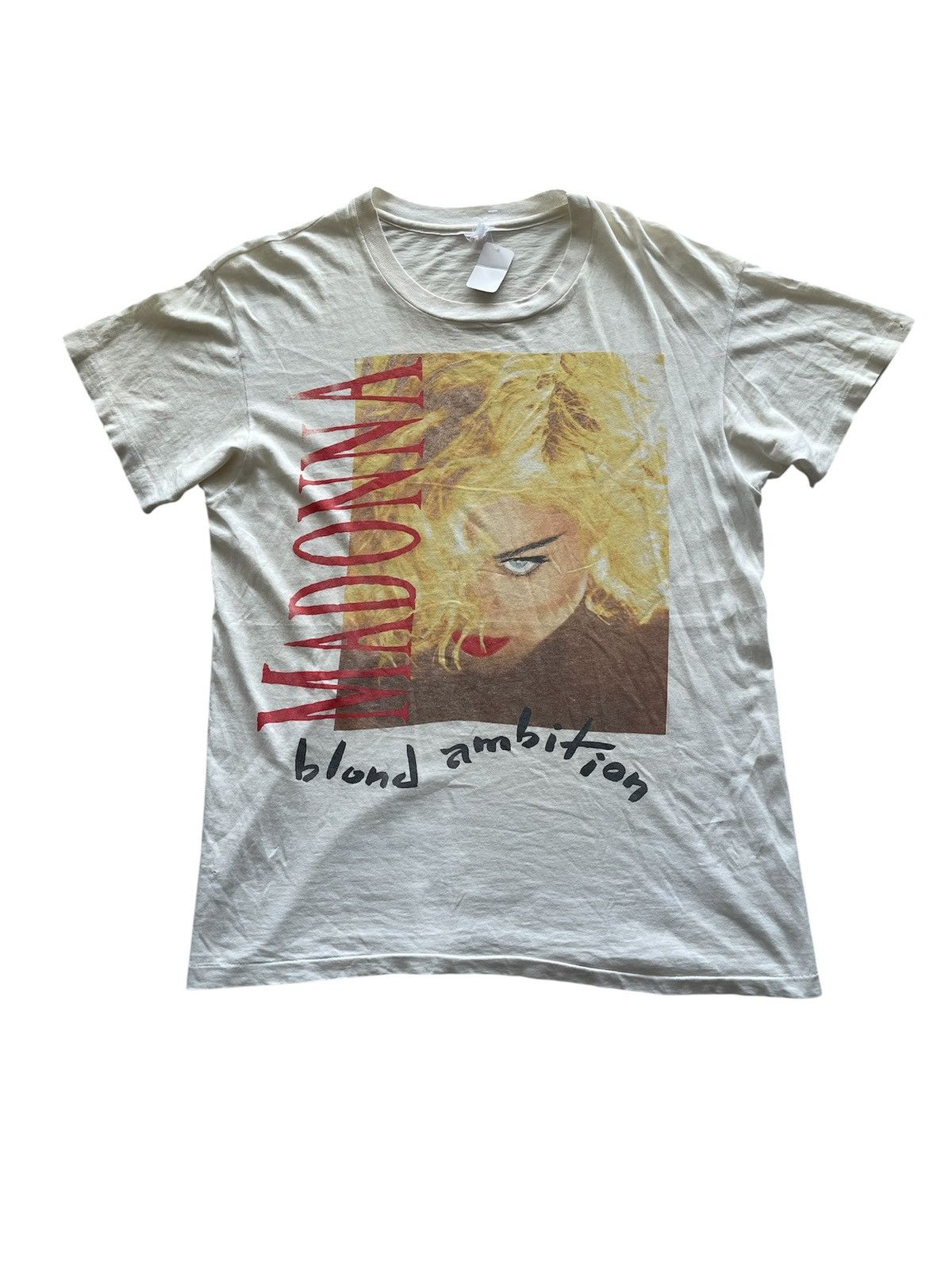 Vintage Vintage Distressed Madonna Blood Ambition Tour Tee Size US L / EU 52-54 / 3 - 1 Thumbnail