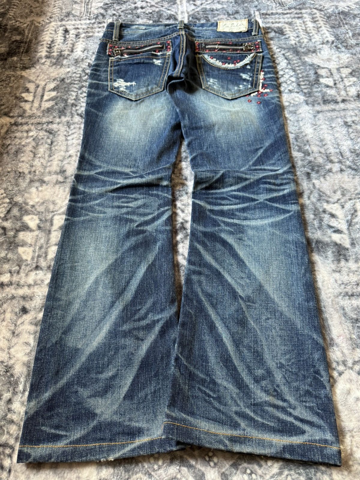 Hysteric Glamour × Japanese Brand Yoshitomo Lolita Japan Heavy Whisker Blossom Flare Jeans Size US 29 - 2 Thumbnail