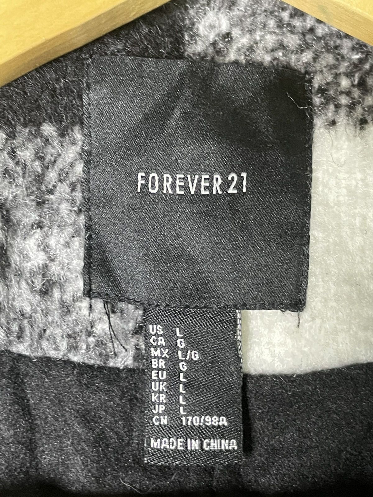 Forever 21 × Vintage Forever 21 Wool Checked Coat (51) Size US L / EU 52-54 / 3 - 9 Thumbnail