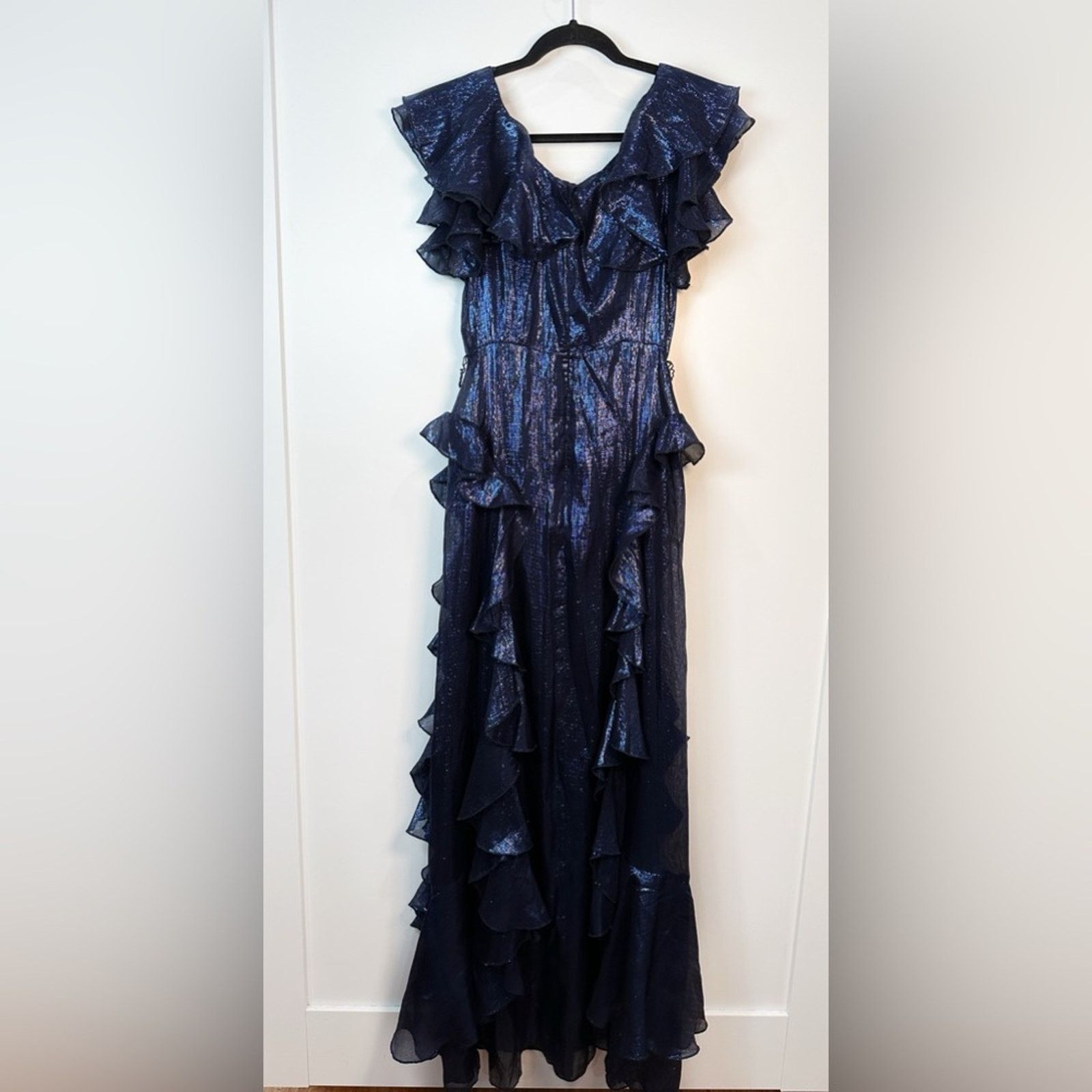 Alice McCall Alice McCall Salvatore Cascading Ruffle Metallic Gown Size XS / US 0-2 / IT 36-38 - 9 Thumbnail