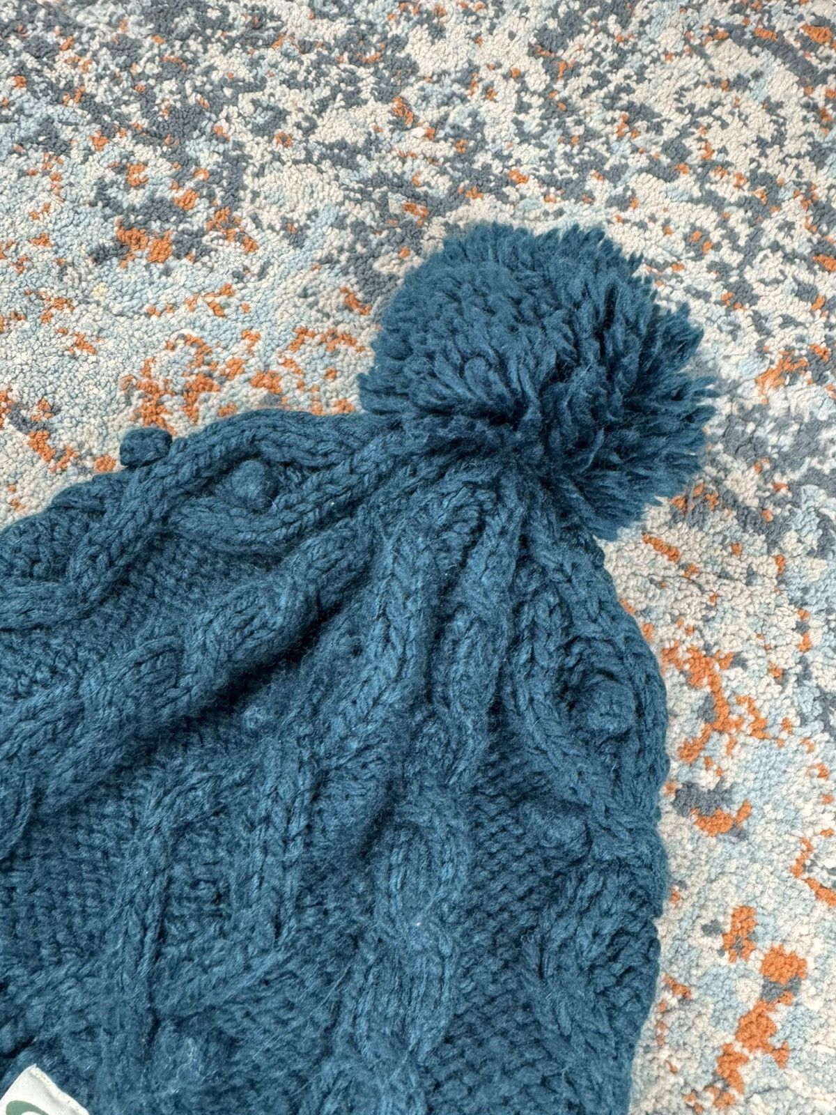 Oakley Vintage 90s Oakley cable knit ushanka pompom beanie hat Size ONE SIZE - 6 Thumbnail