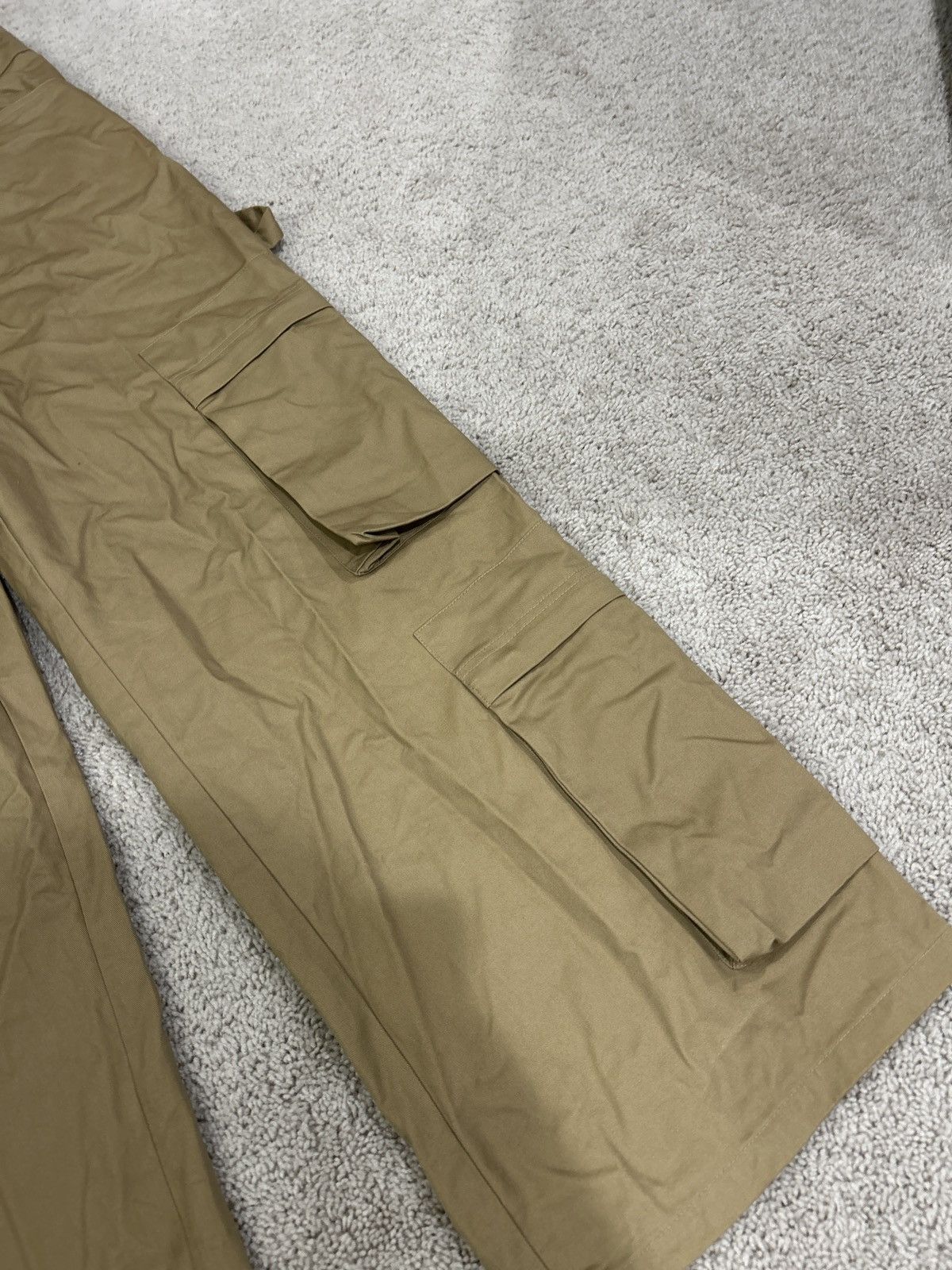 Other Baggy Y2K Style Hip Hop Beige Neutral Cargo Pants Streetwear Size US 36 / EU 52 - 2 Thumbnail