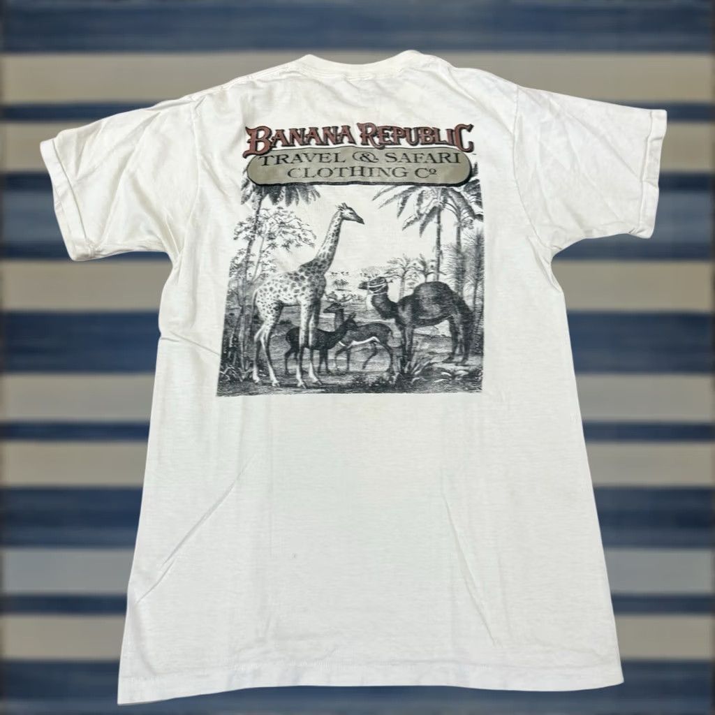 Banana Republic Vtg 90' BANANA REPUBLIC OCEANICA Maps Iguana Tee
