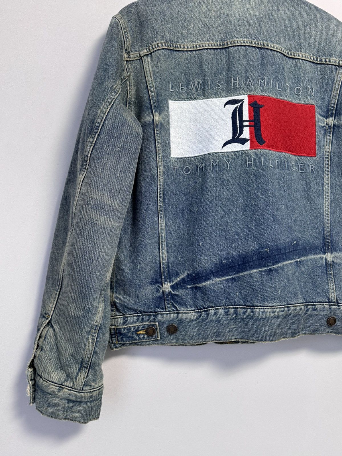 Levi's Lewis Hamilton x Tommy Hilfiger denim jacket size M Jenas Size US M / EU 48-50 / 2 - 3 Thumbnail