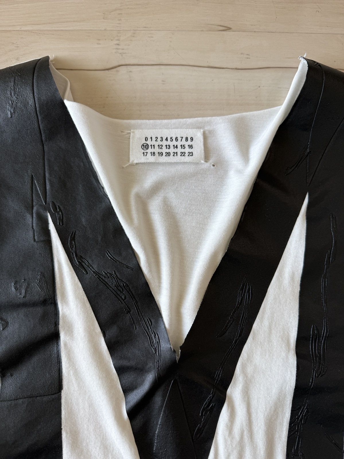 Maison Margiela Maison Margiela S/S 2009 Taped V Neck Size L / US 10 / IT 46 - 2 Thumbnail