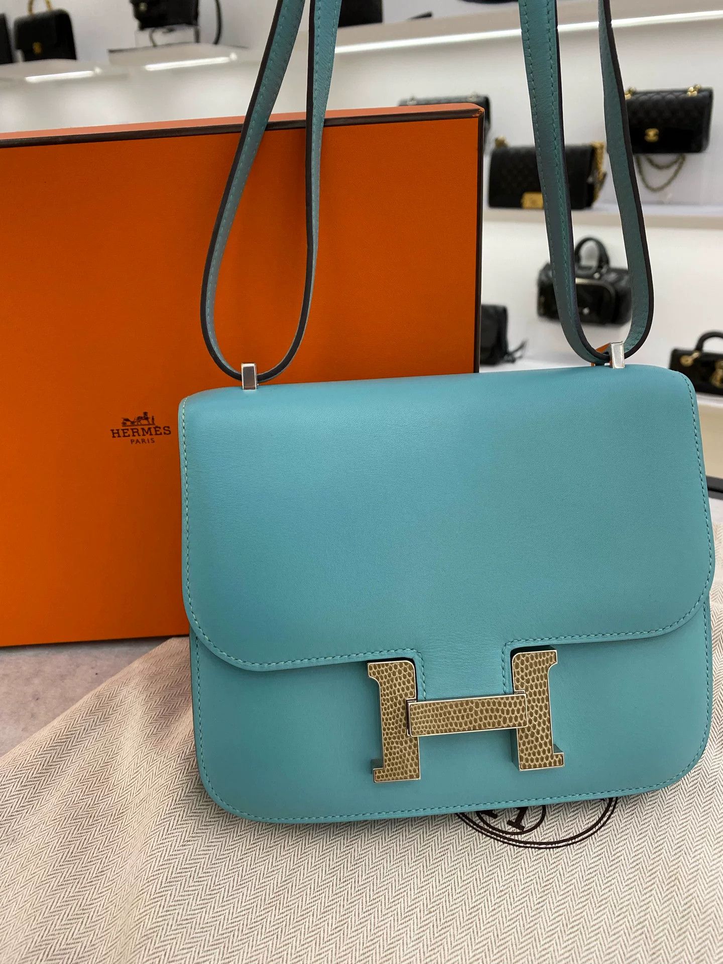 Hermes Hermes Constance 19 Macaron Blue Swift Size ONE SIZE - 1 Thumbnail